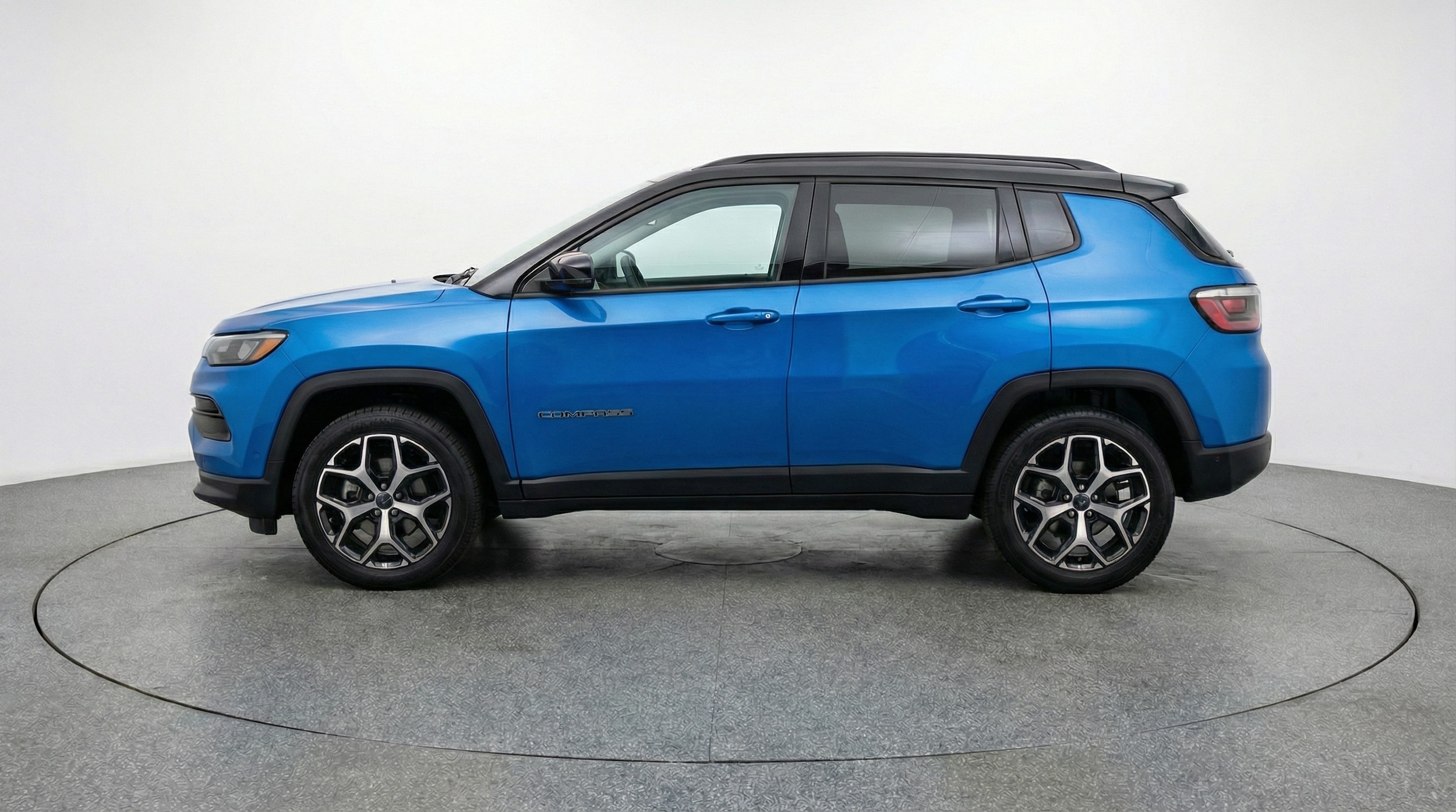 Thumbnail: 2025 Jeep Compass - 4