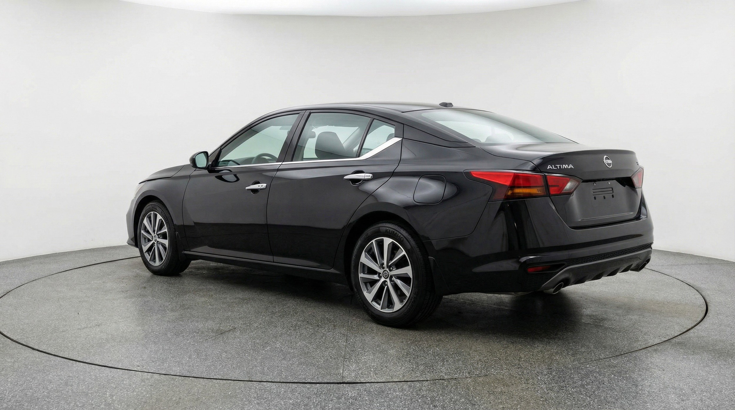 Thumbnail: 2025 Nissan Altima - 6