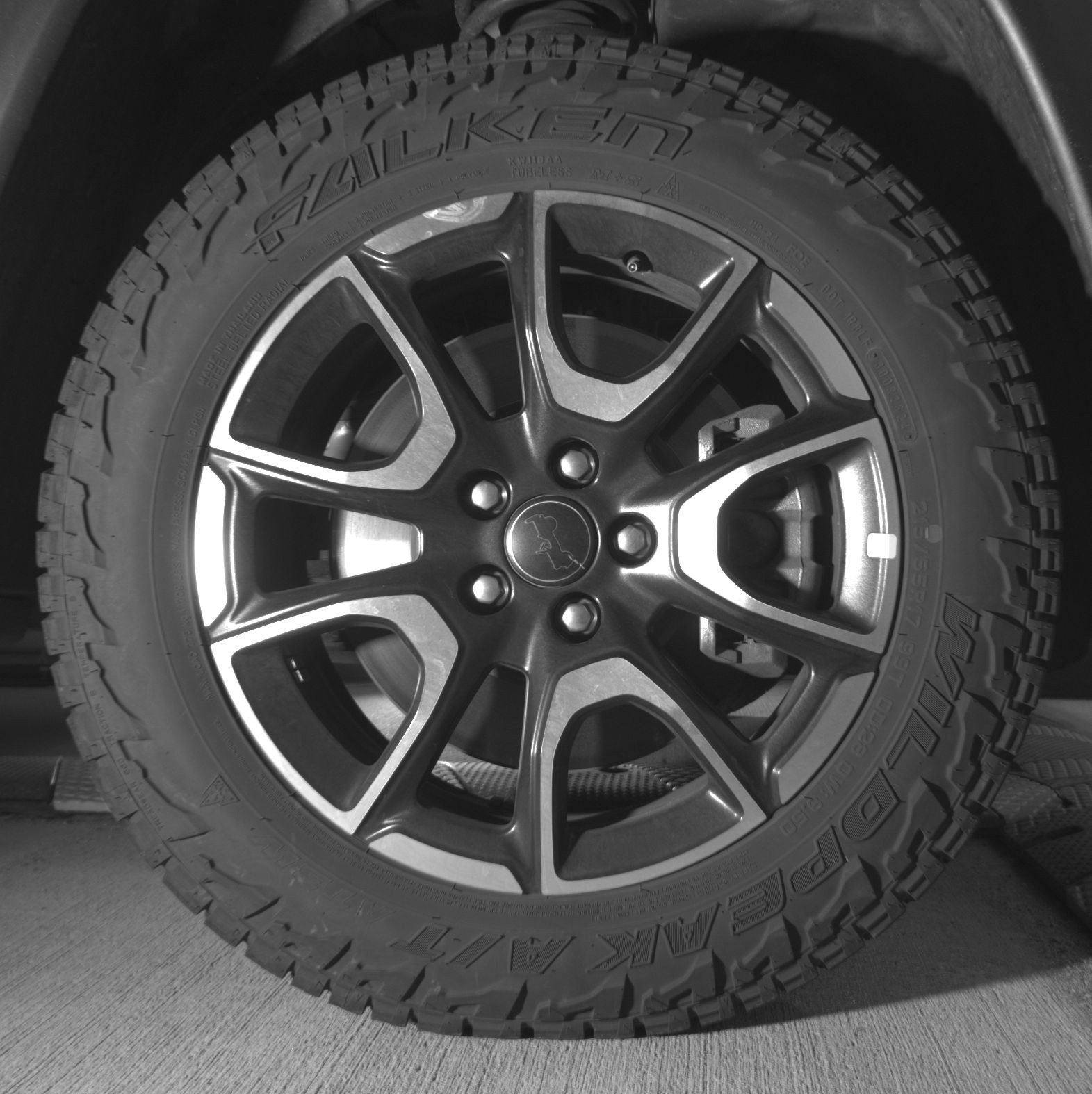 Thumbnail: 2025 Jeep Compass - 13