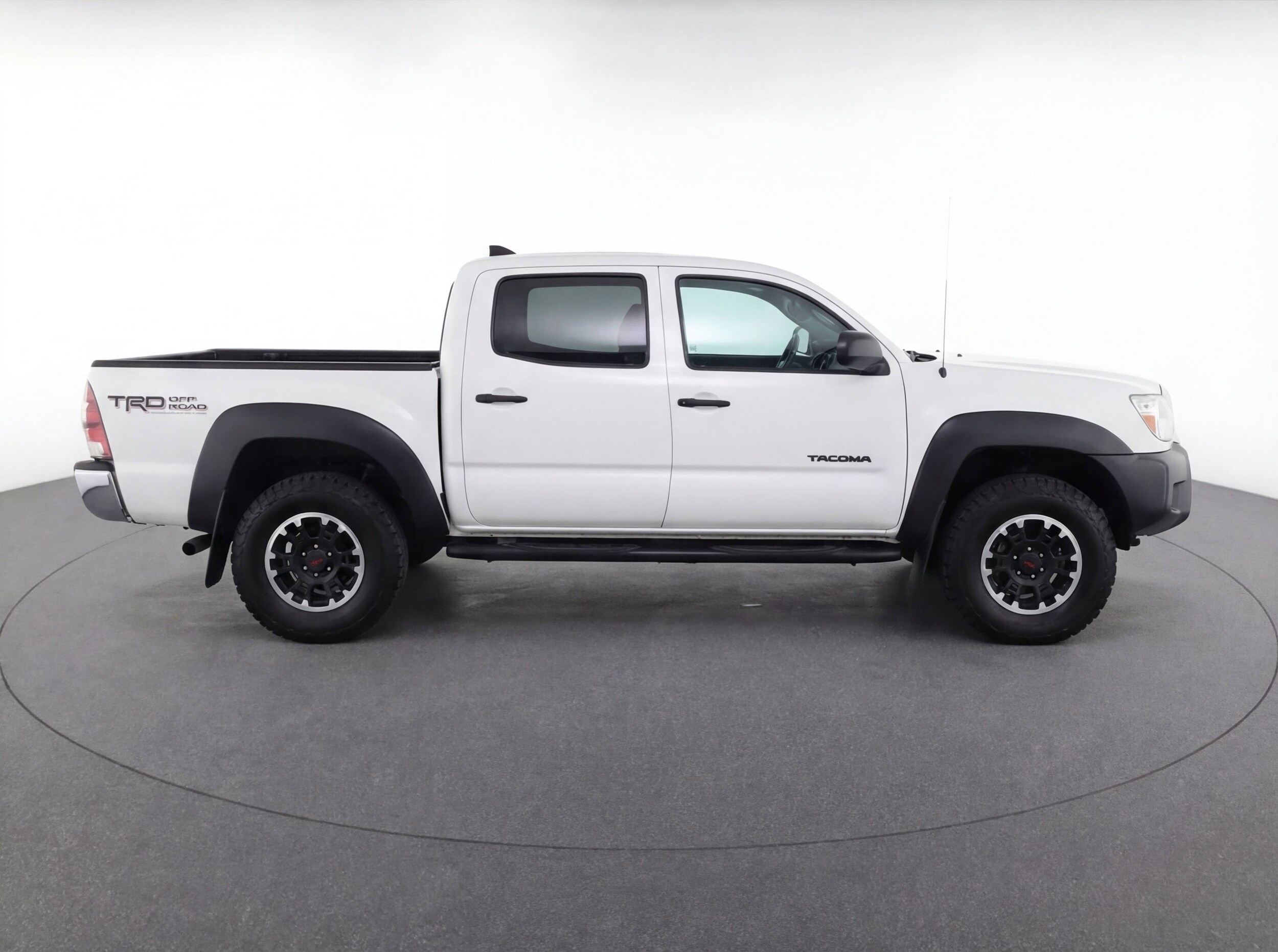 Thumbnail: 2025 Toyota Tacoma - 11