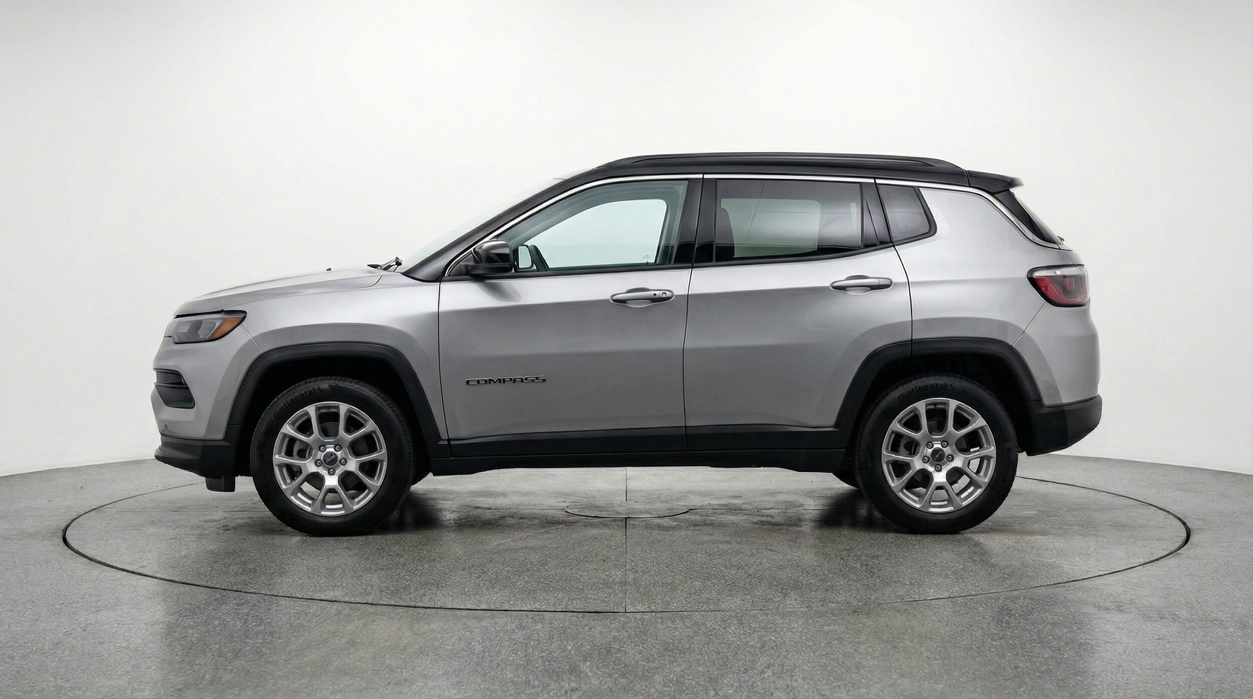 Thumbnail: 2025 Jeep Compass - 4