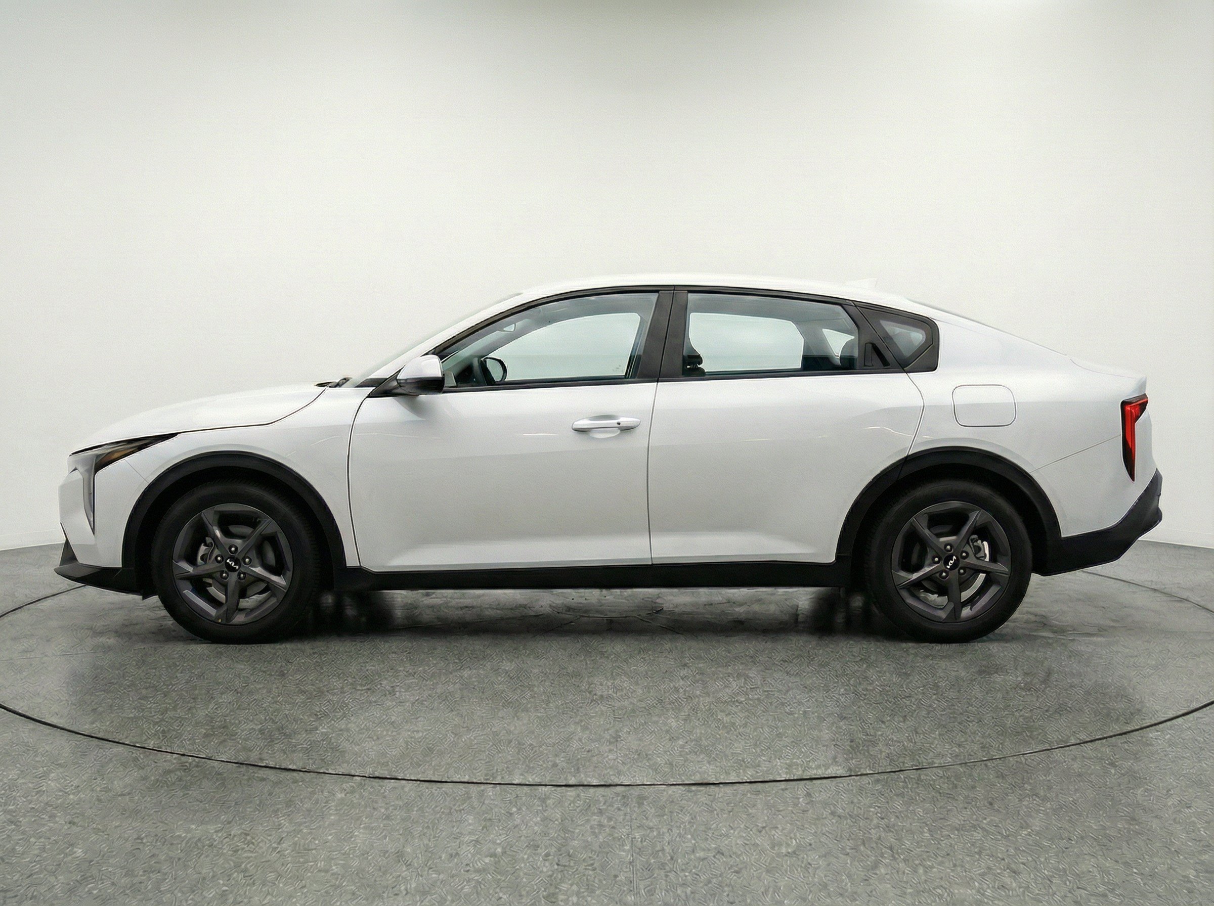 Thumbnail: 2025 Kia K4 - 5