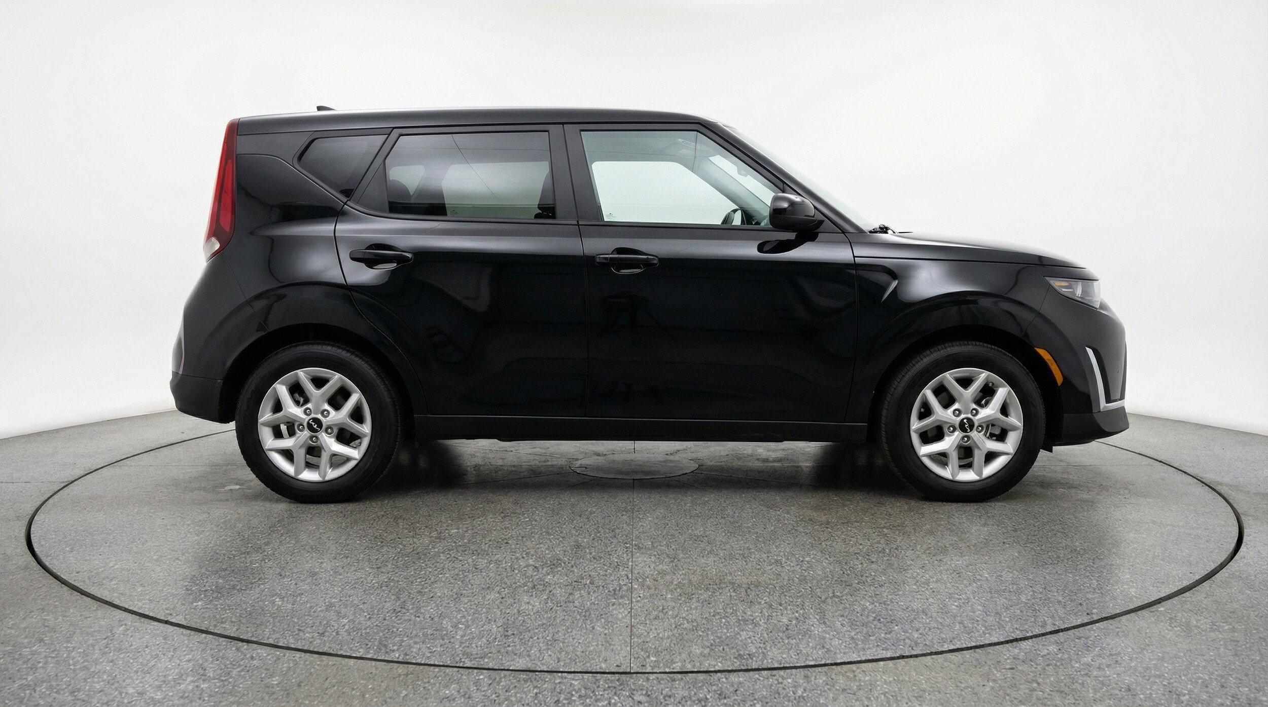 Thumbnail: 2025 Kia Soul - 11