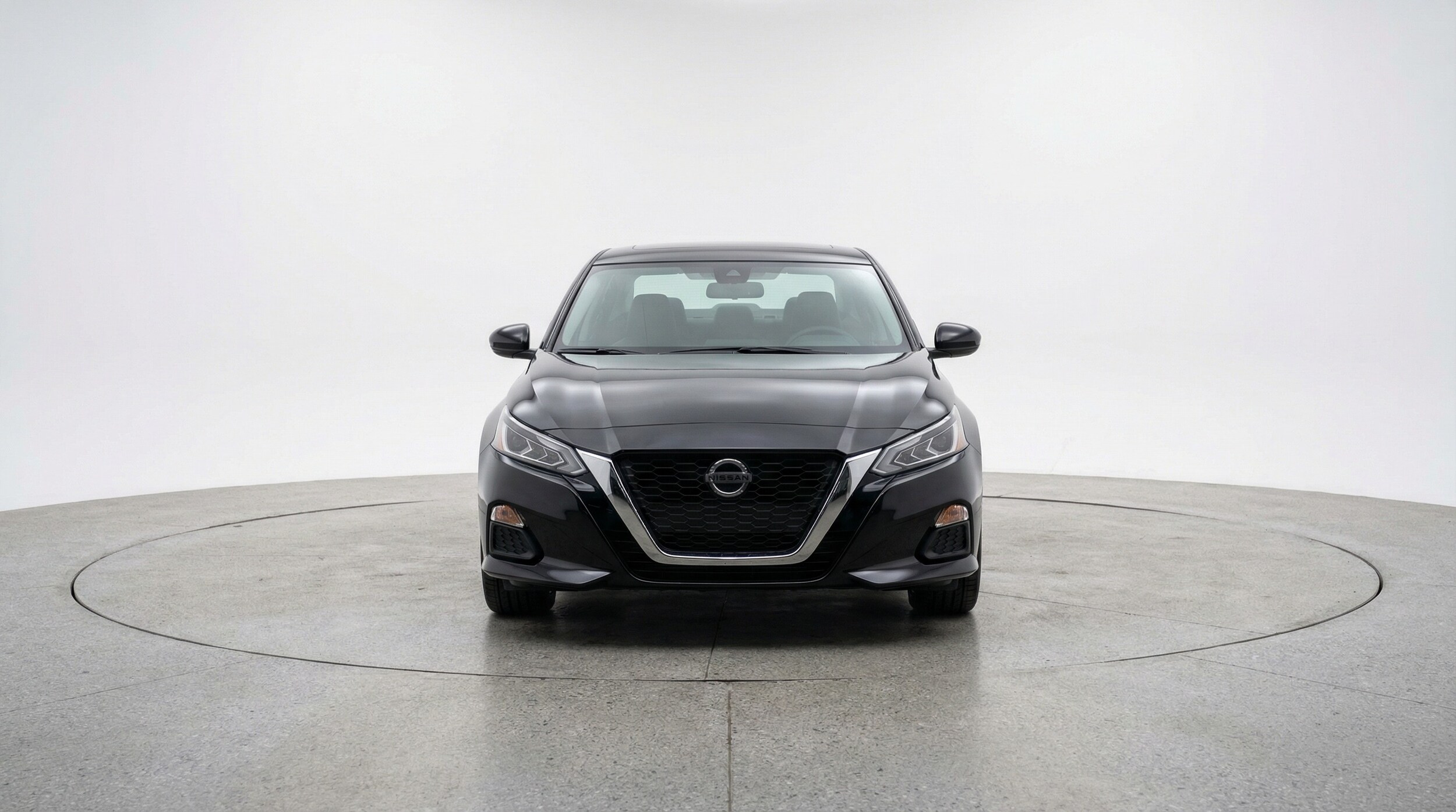 Thumbnail: 2025 Nissan Altima - 2