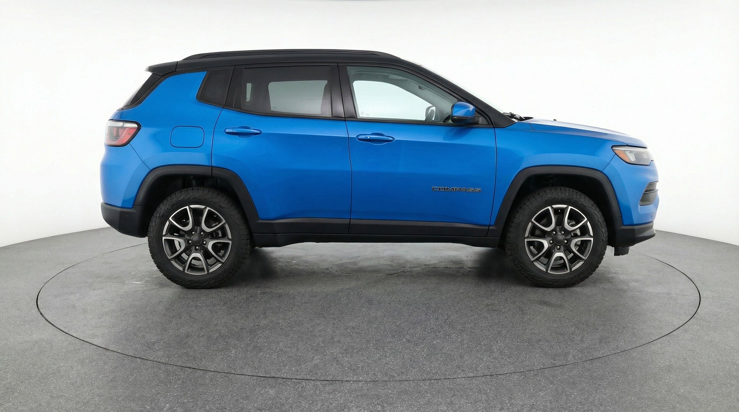 Thumbnail: 2025 Jeep Compass - 11