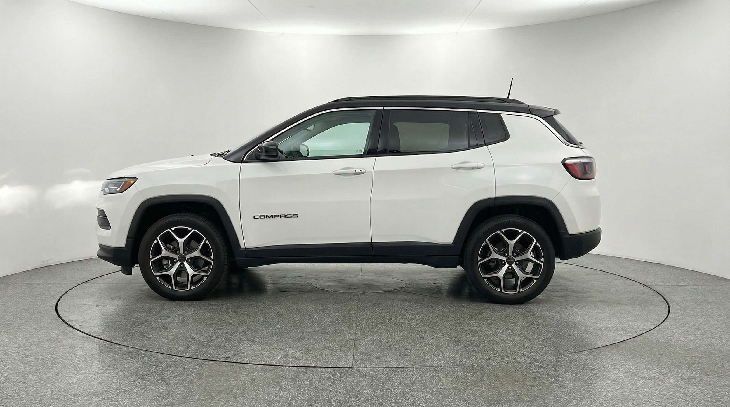 Thumbnail: 2025 Jeep Compass - 4