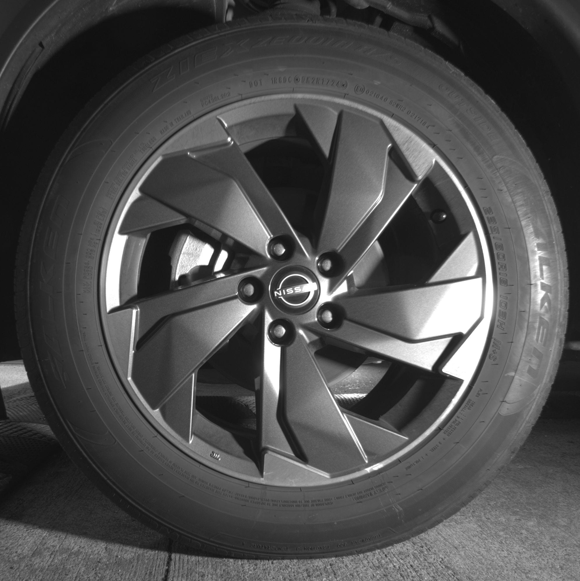 Thumbnail: 2025 Nissan Rogue - 9