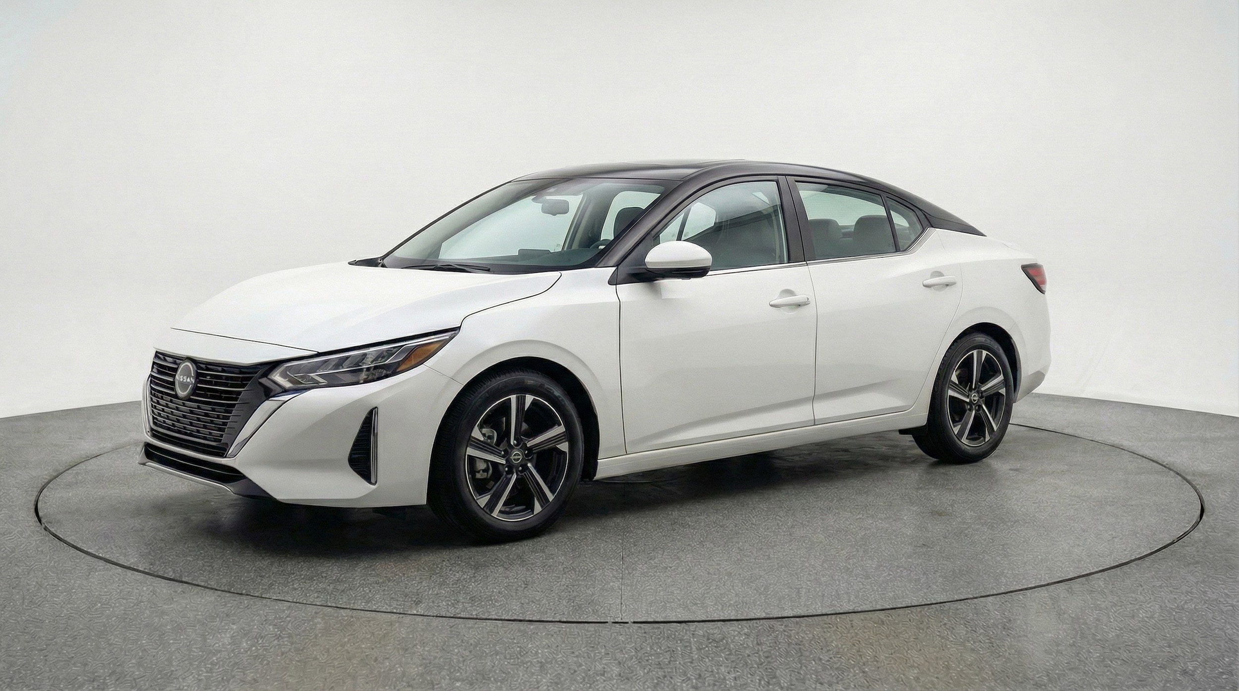 Thumbnail: 2025 Nissan Sentra - 3