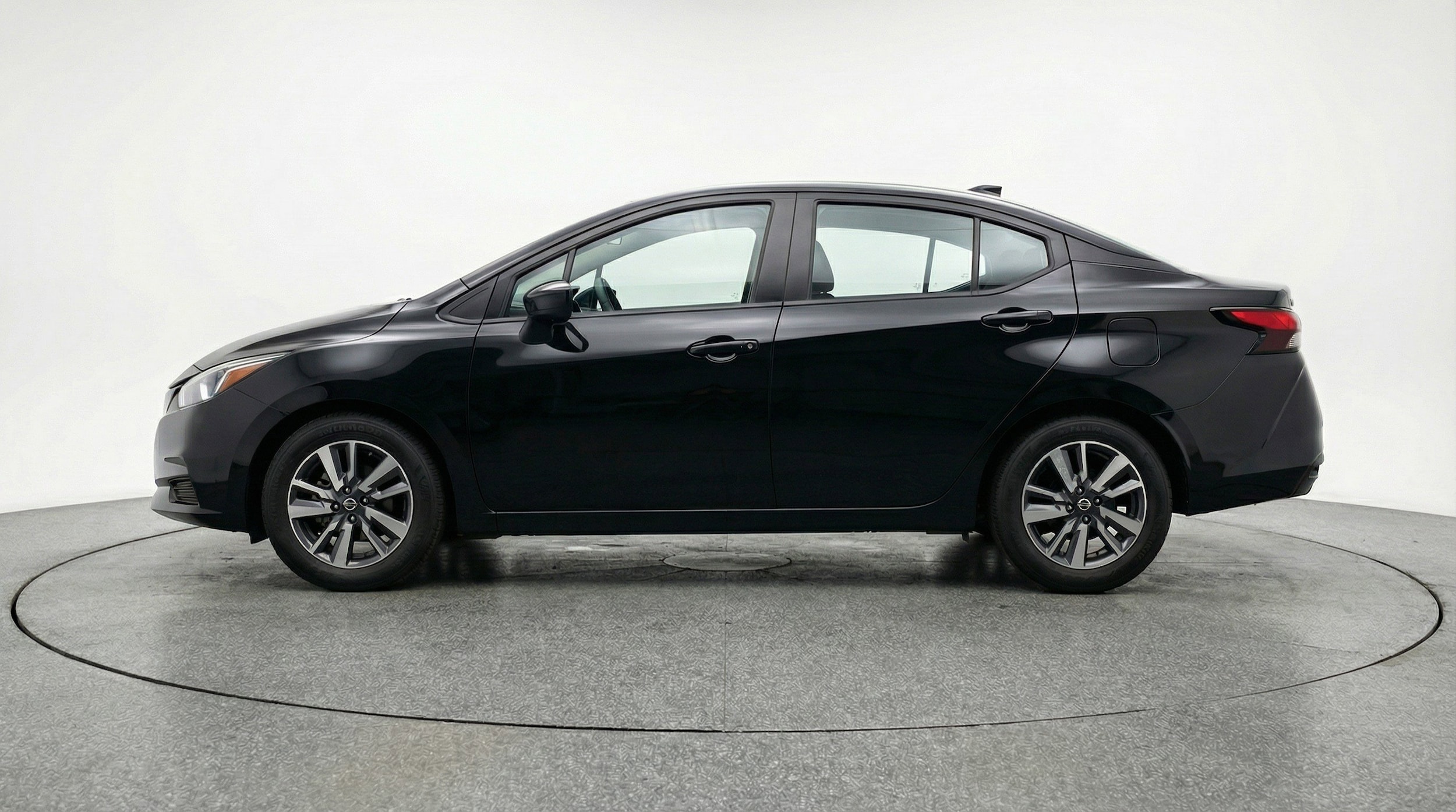 Thumbnail: 2025 Nissan Versa - 5