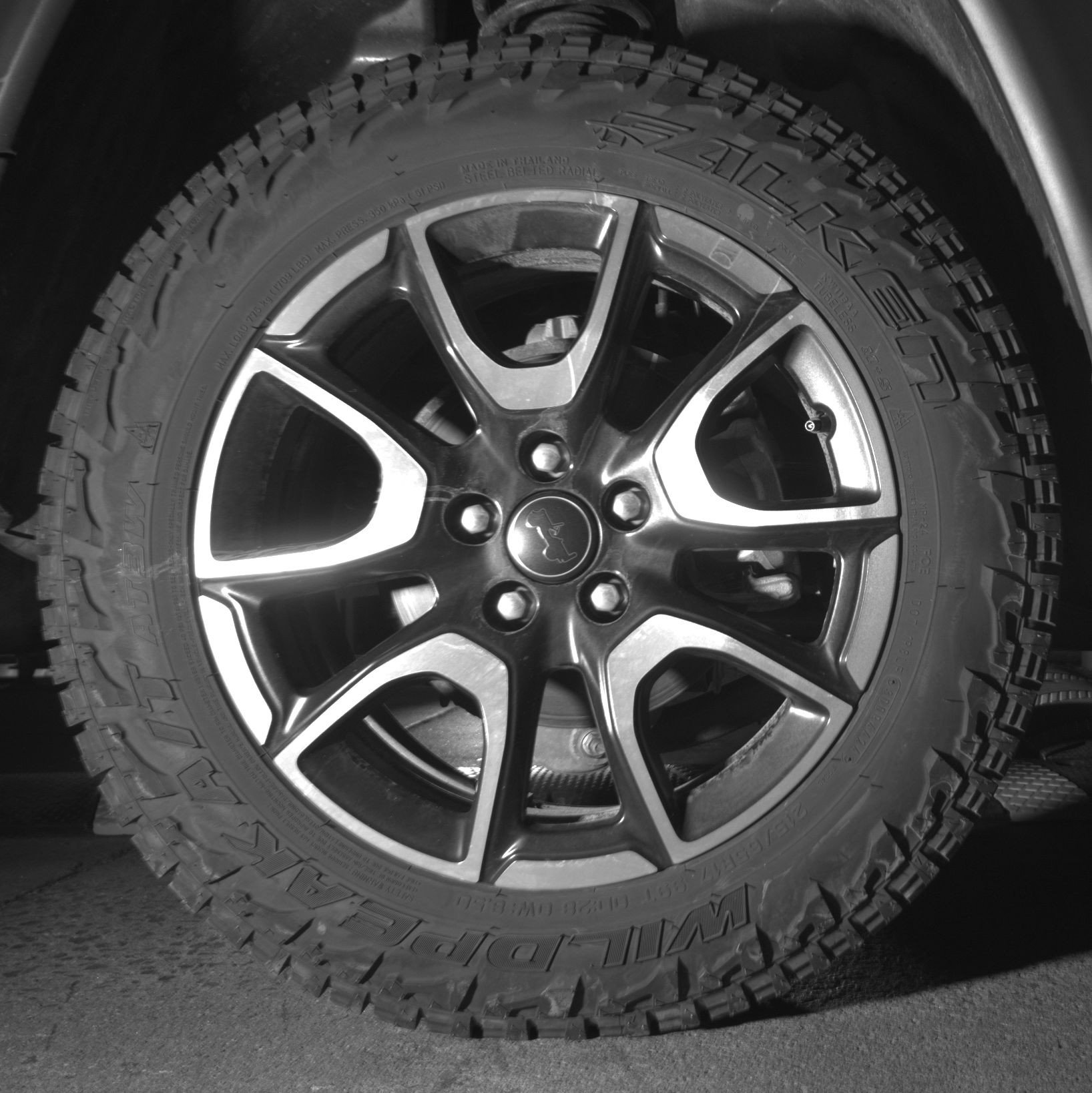 Thumbnail: 2025 Jeep Compass - 15