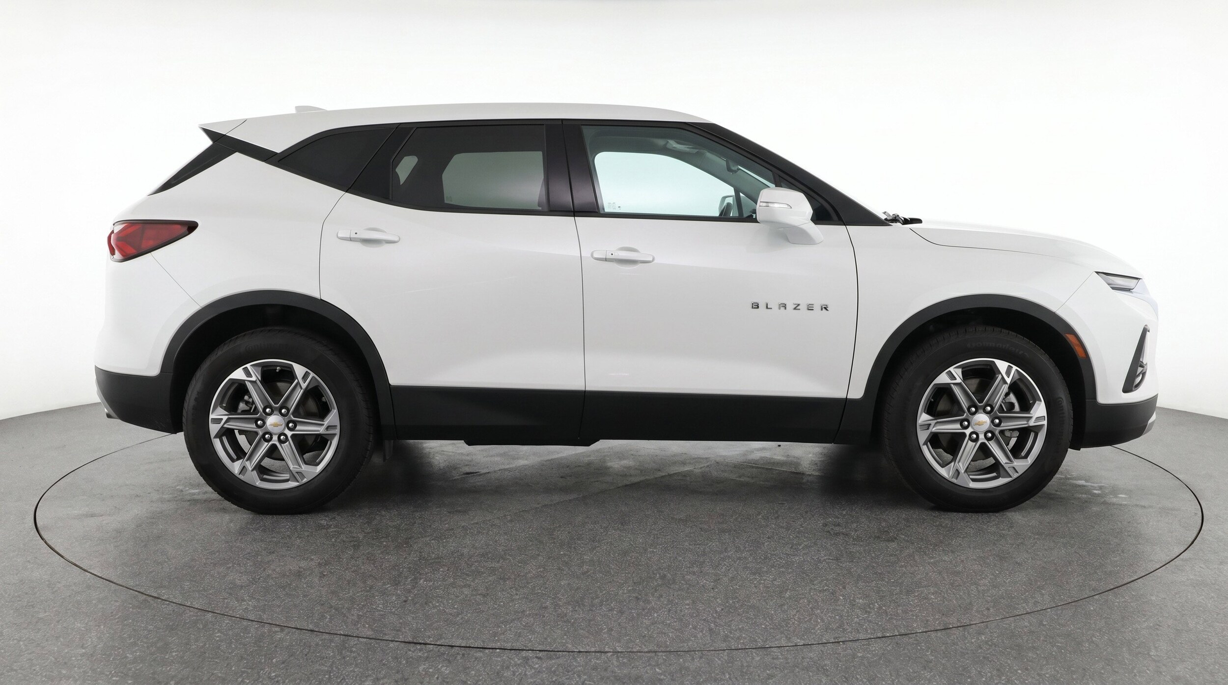 Thumbnail: 2025 Chevrolet Blazer - 11