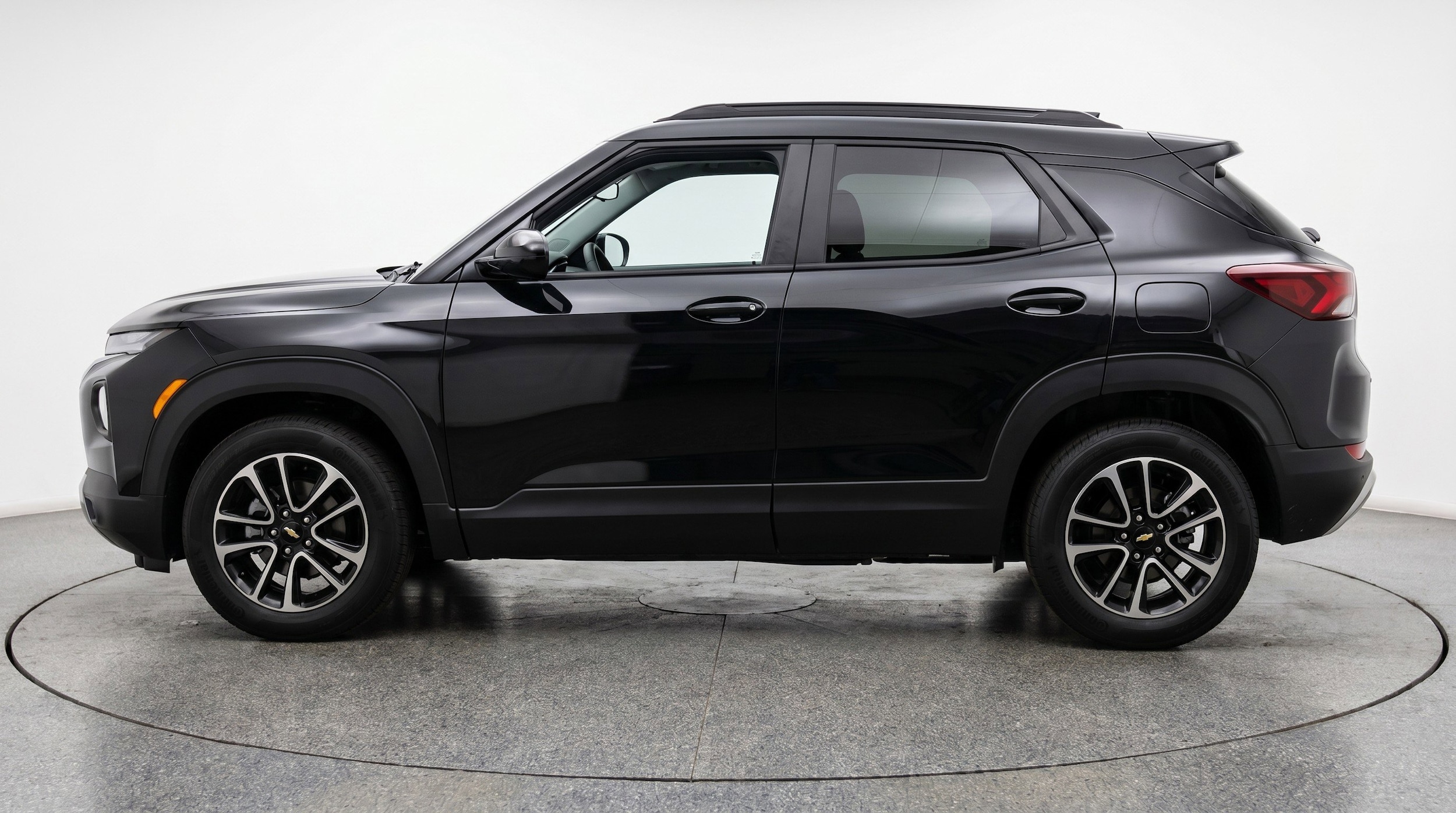 Thumbnail: 2025 Chevrolet TrailBlazer - 5