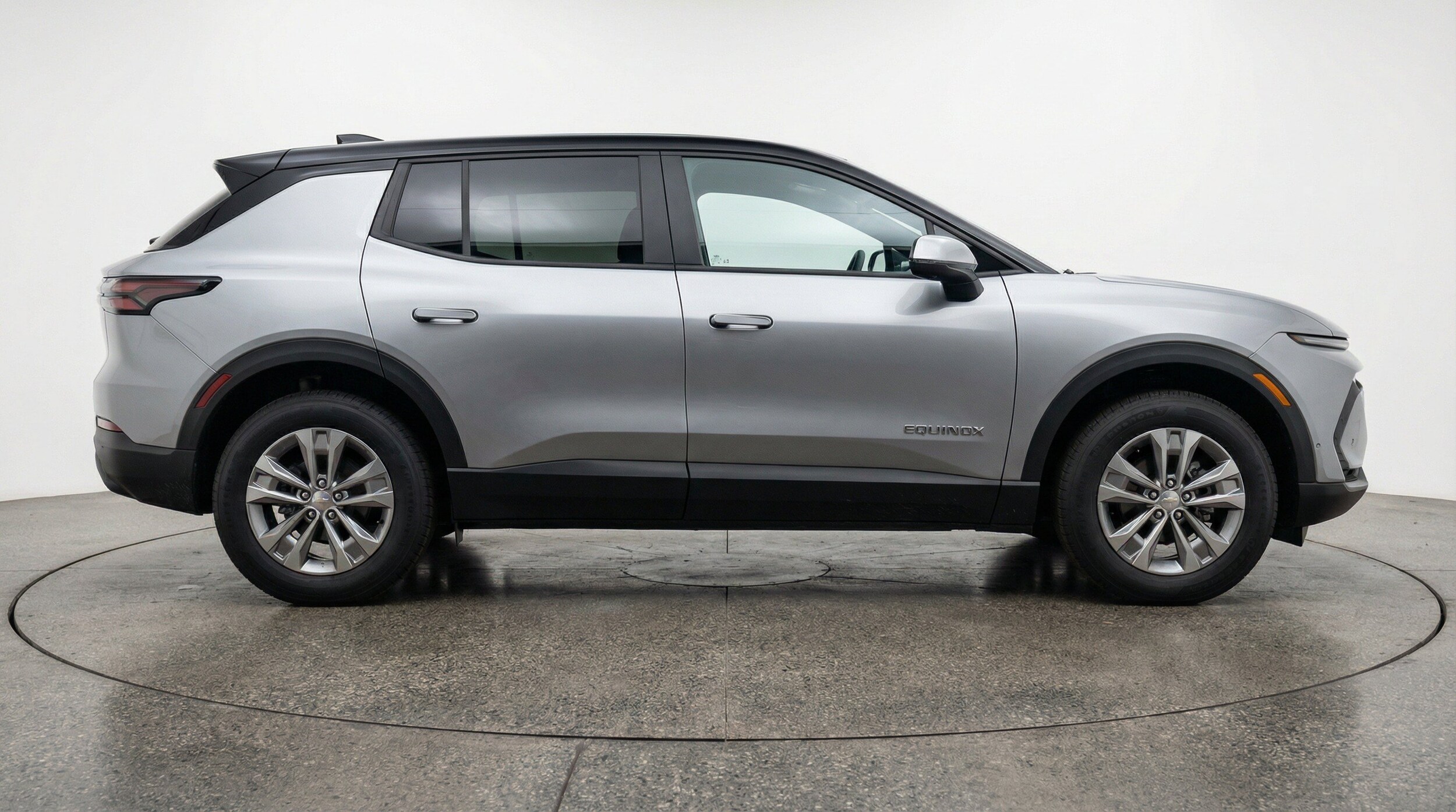 Thumbnail: 2025 Chevrolet Equinox - 11
