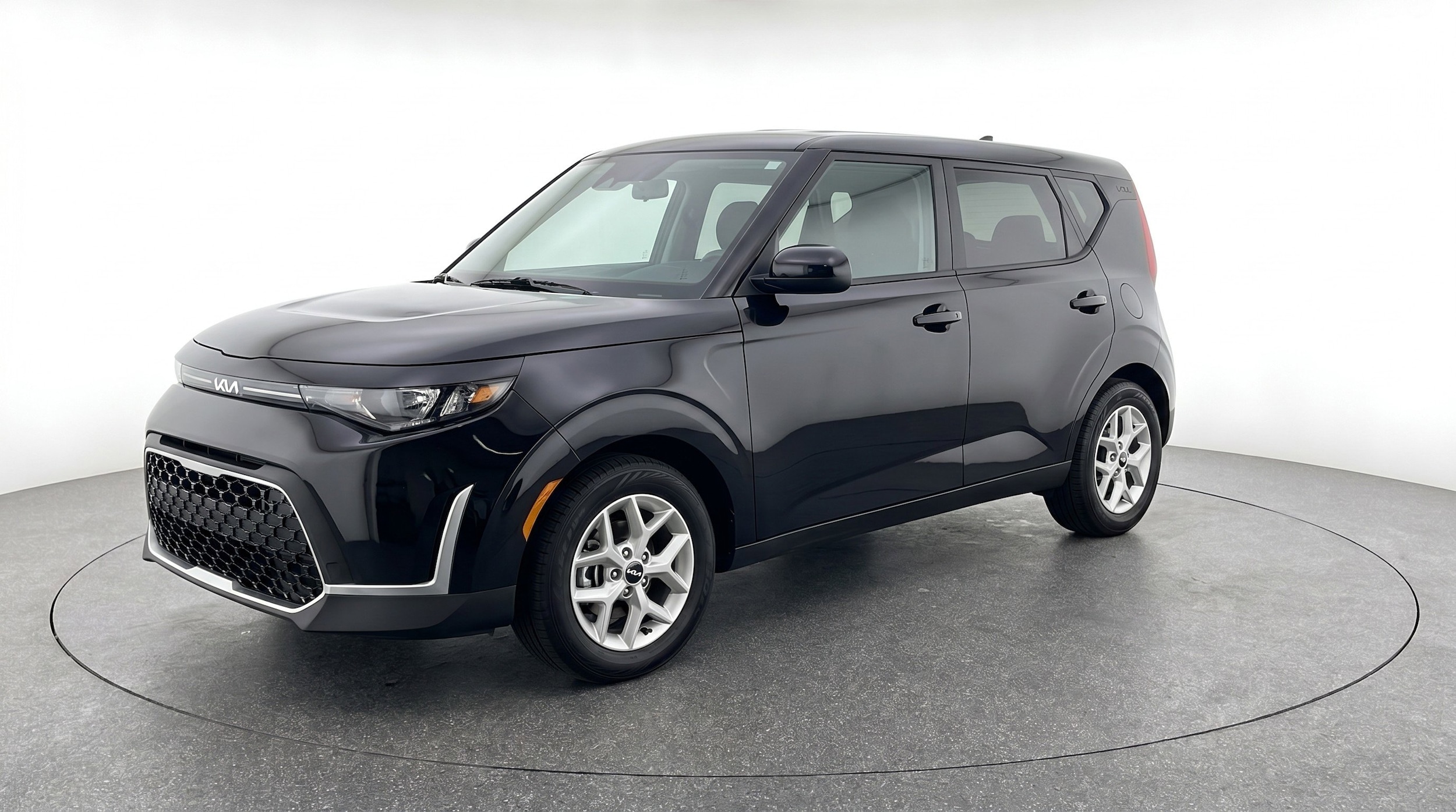 Thumbnail: 2025 Kia Soul - 3