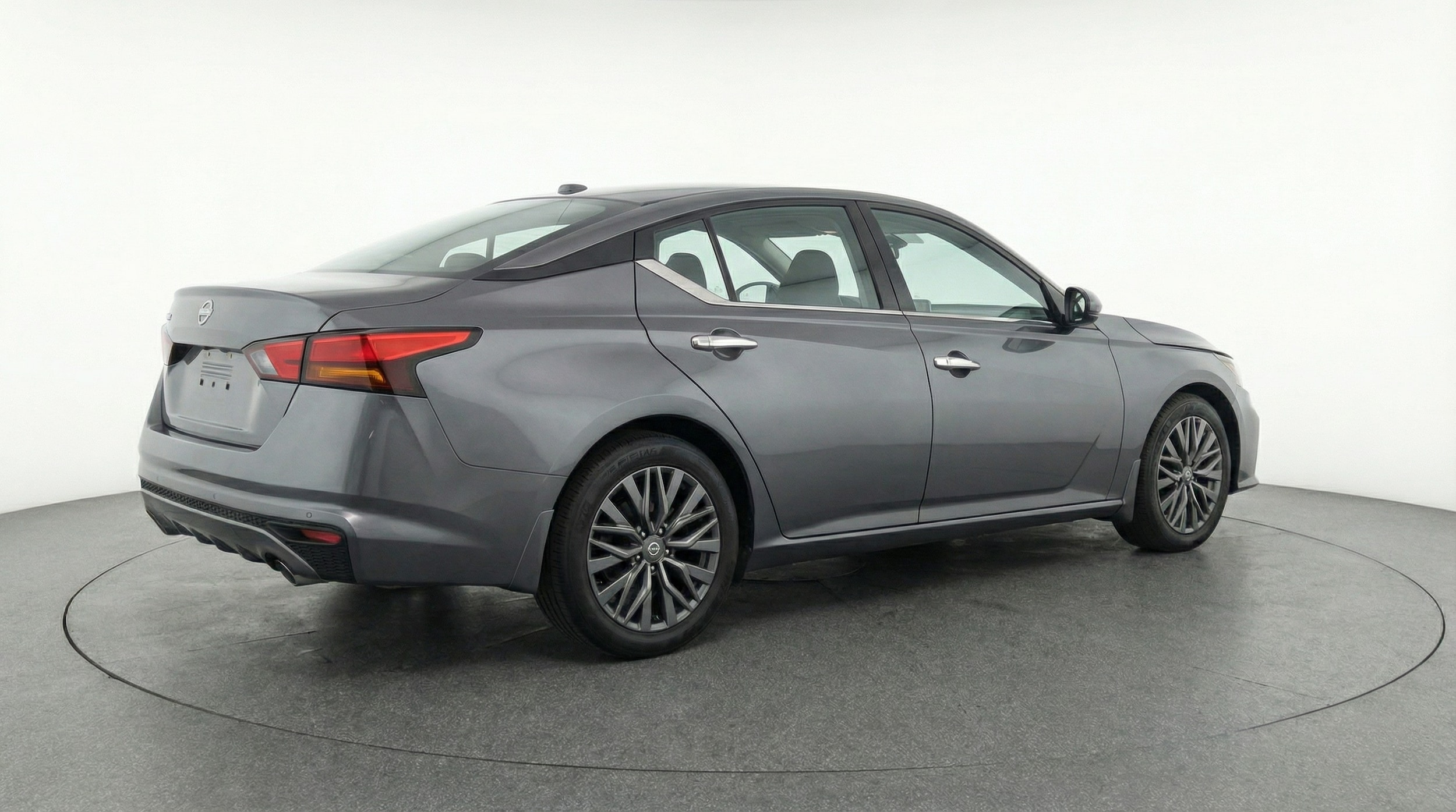 Thumbnail: 2025 Nissan Altima - 7