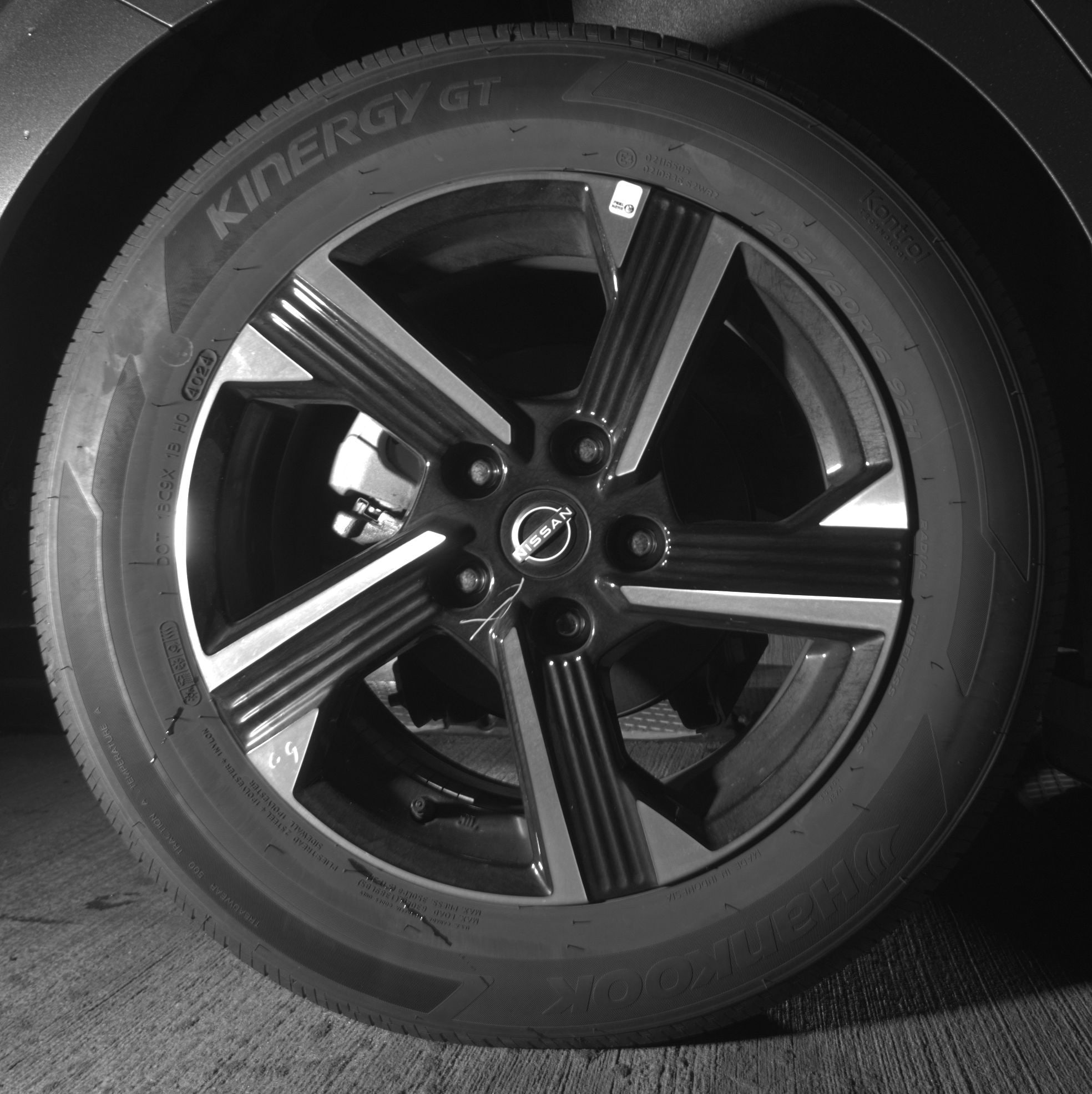 Thumbnail: 2025 Nissan Sentra - 12