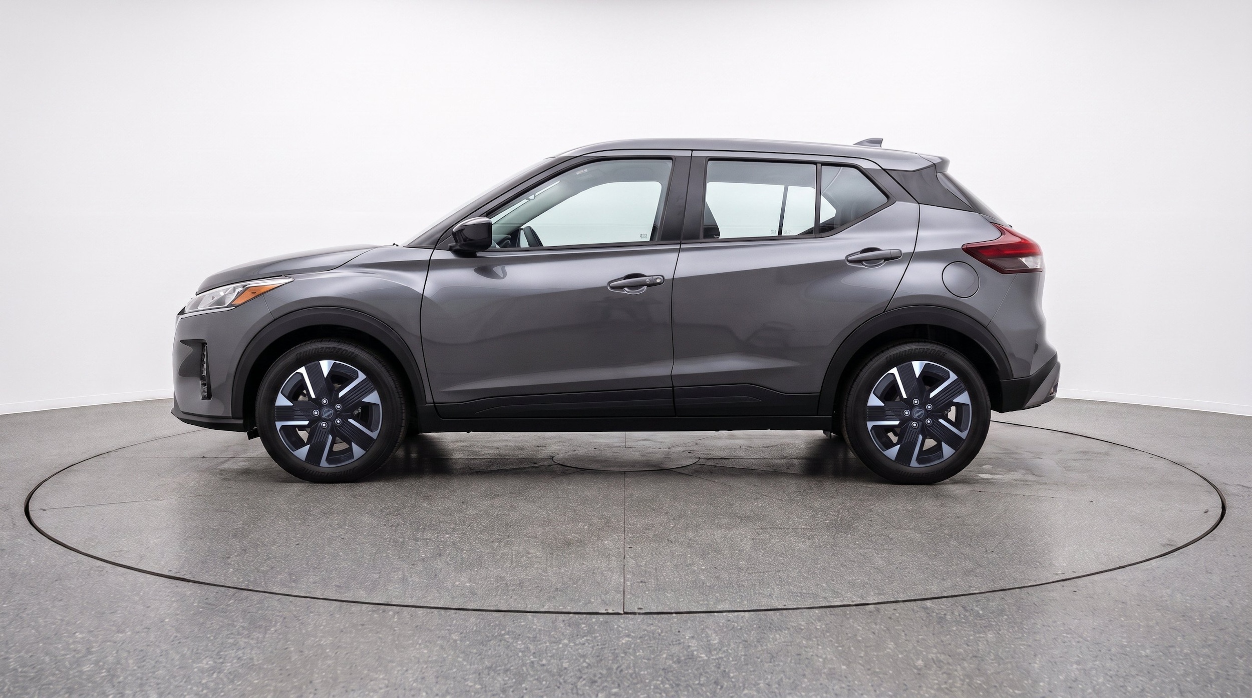 Thumbnail: 2026 Nissan Kicks - 5