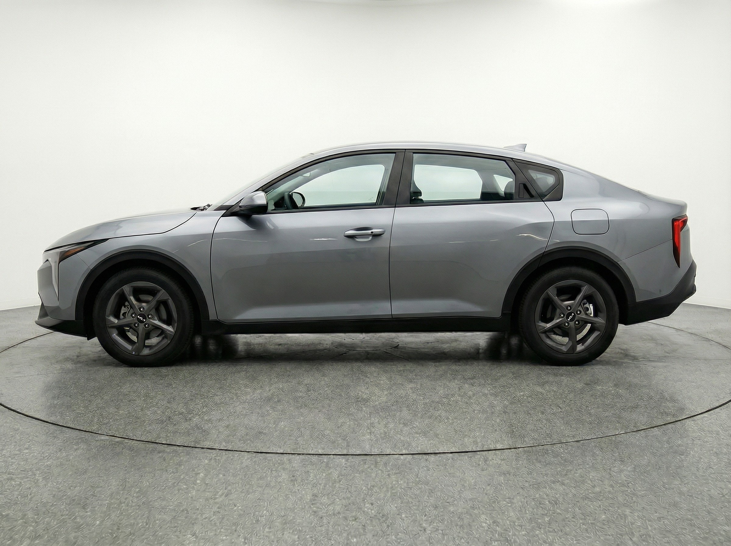 Thumbnail: 2025 Kia K4 - 4