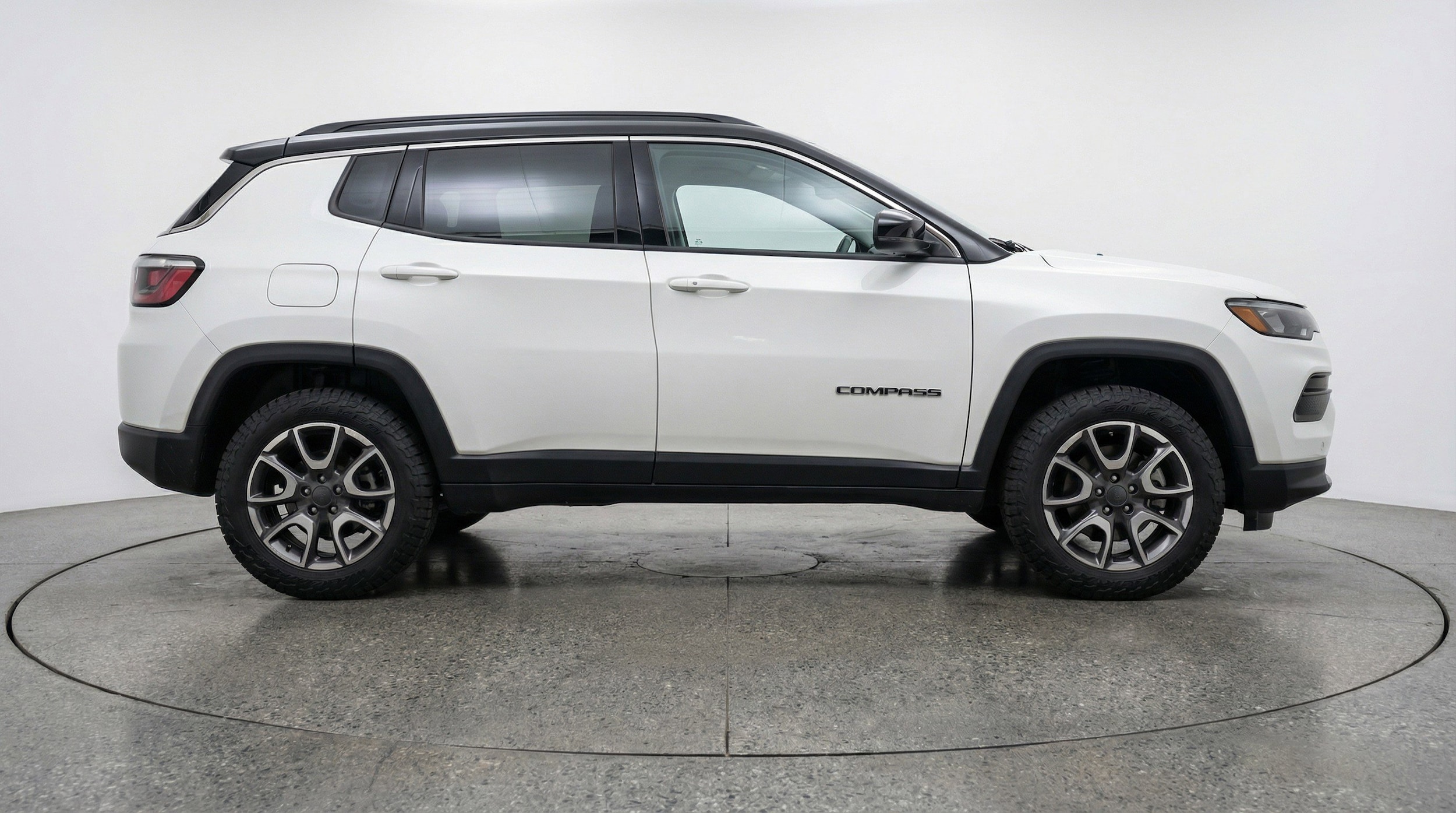 Thumbnail: 2025 Jeep Compass - 11