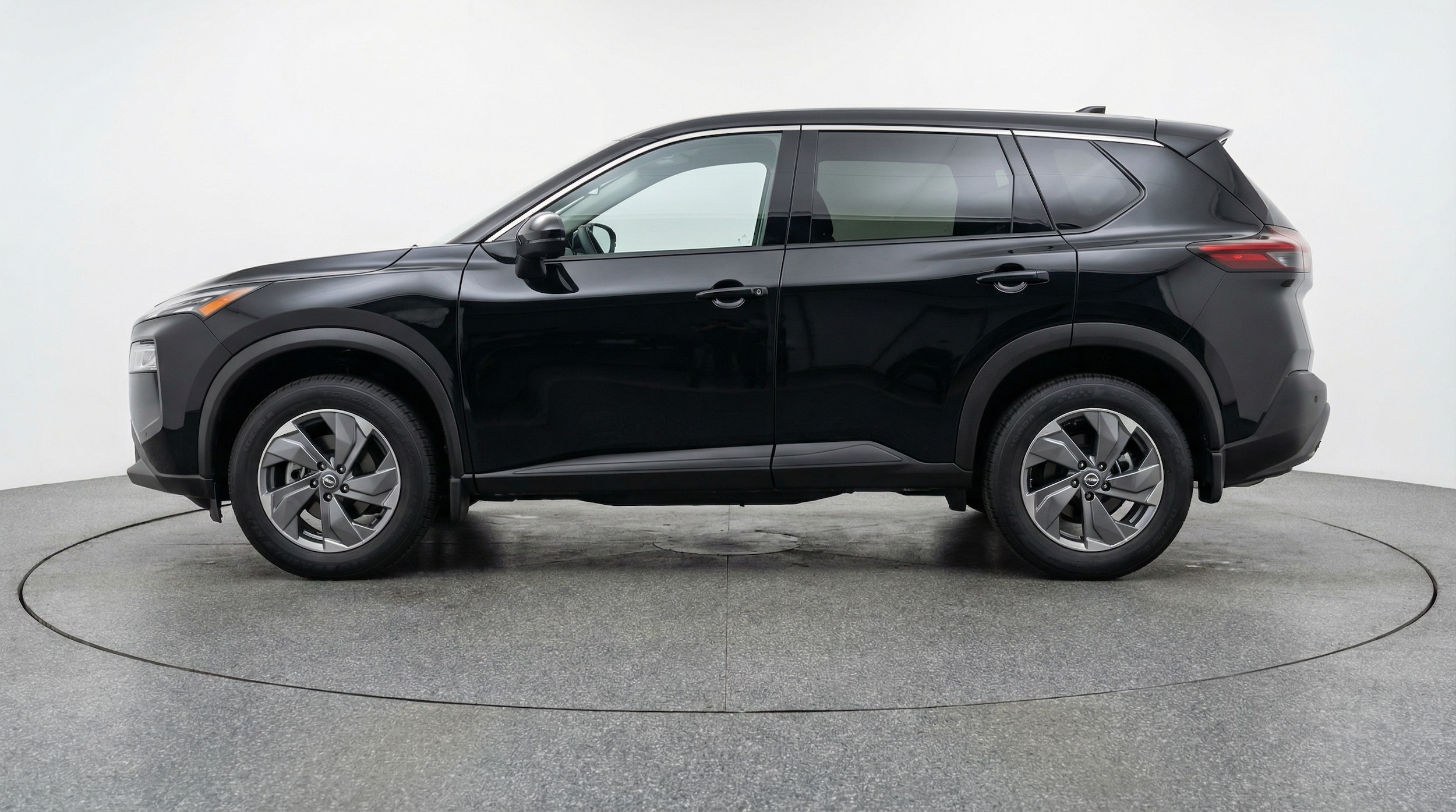 Thumbnail: 2025 Nissan Rogue - 4