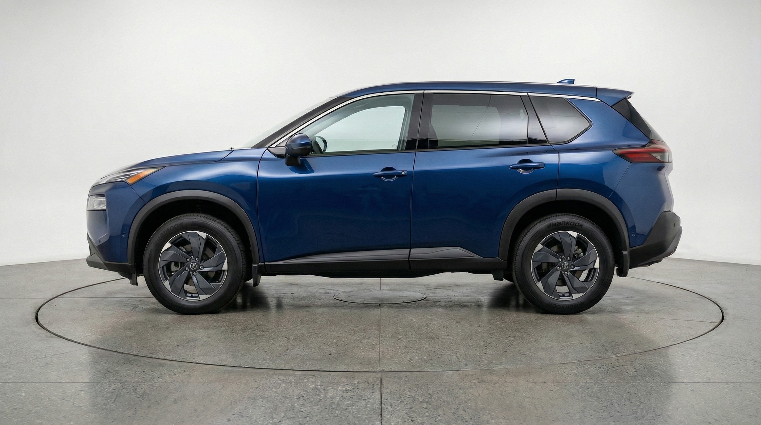 Thumbnail: 2025 Nissan Rogue - 4