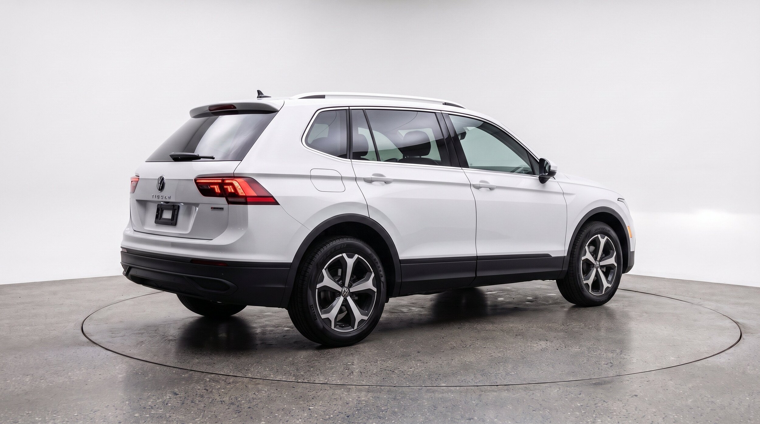Thumbnail: 2026 Volkswagen Tiguan - 9