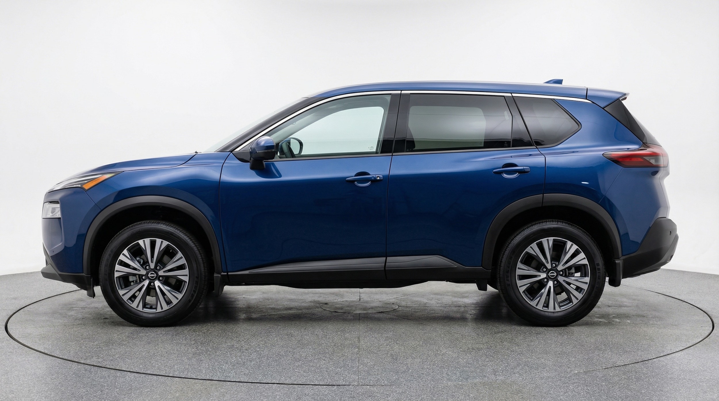 Thumbnail: 2025 Nissan Rogue - 4