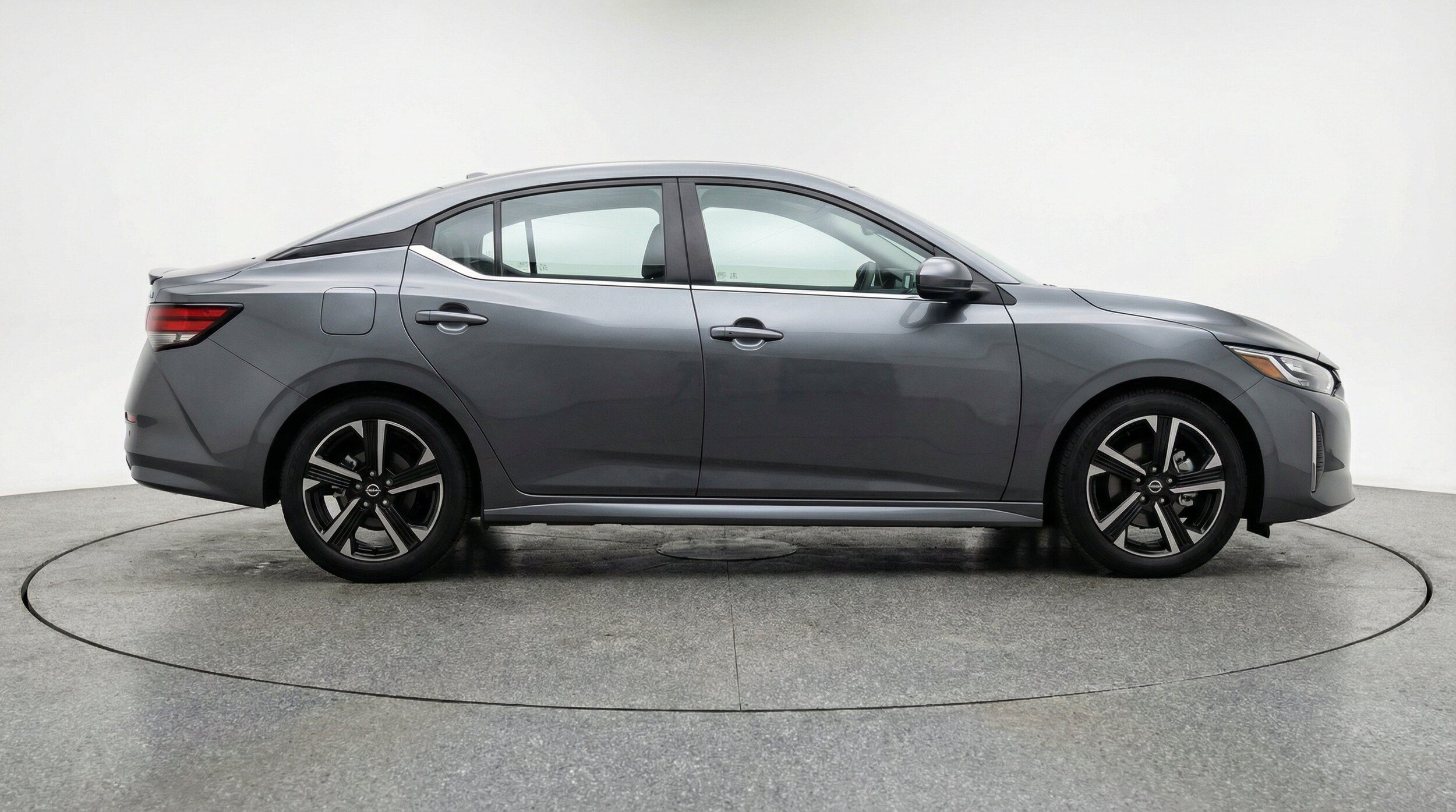 Thumbnail: 2025 Nissan Sentra - 11