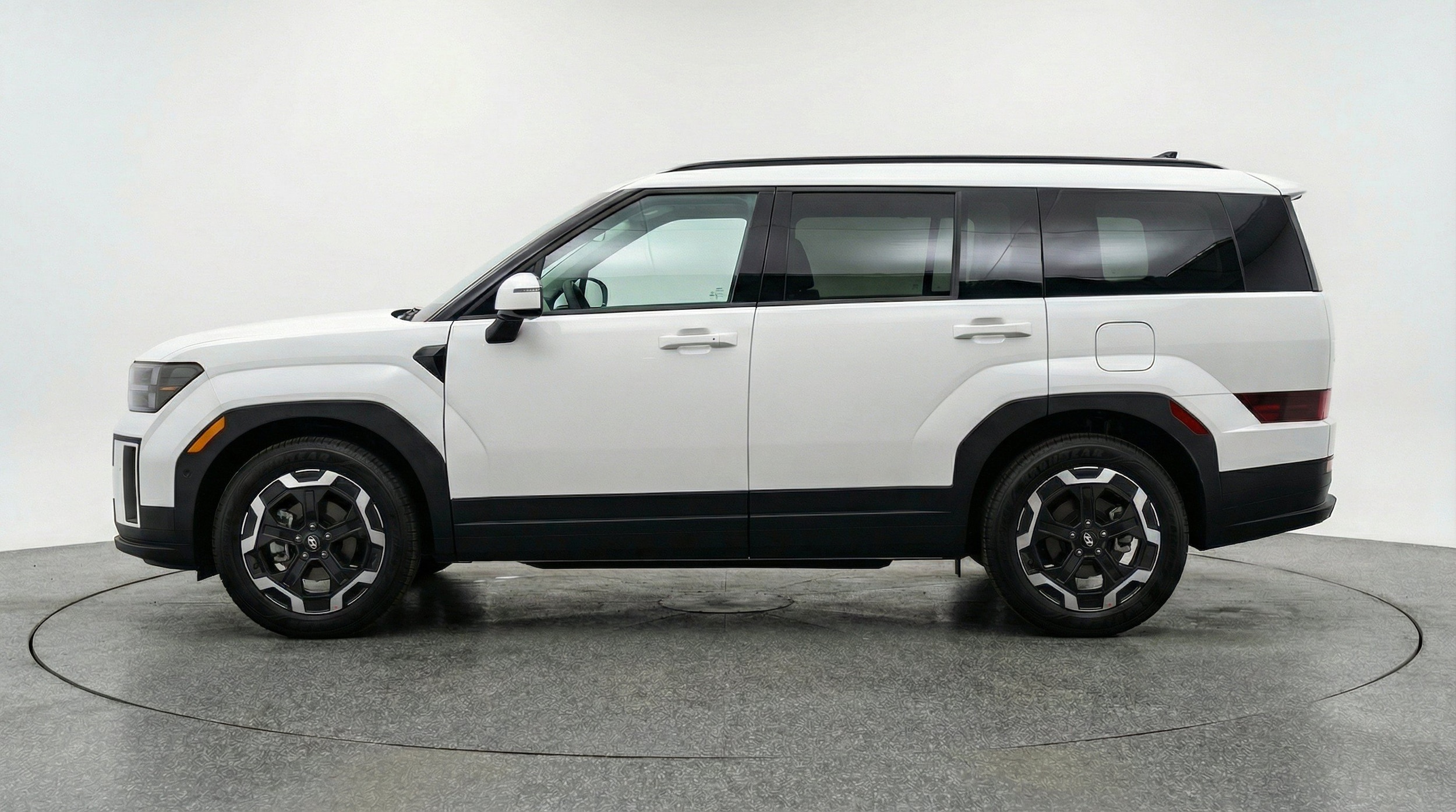 Thumbnail: 2026 Hyundai Santa Fe - 5