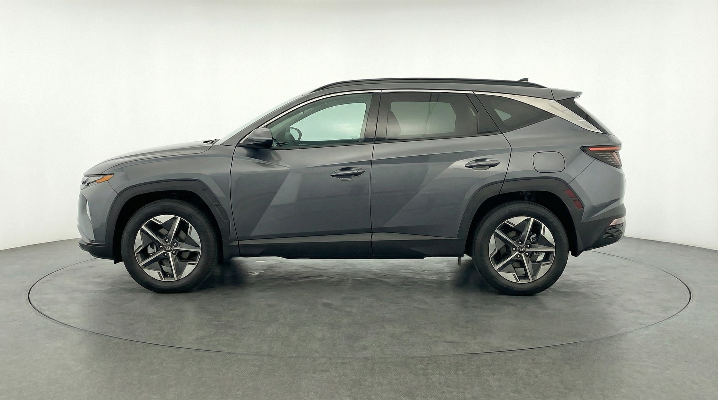 Thumbnail: 2025 Hyundai Tucson - 4