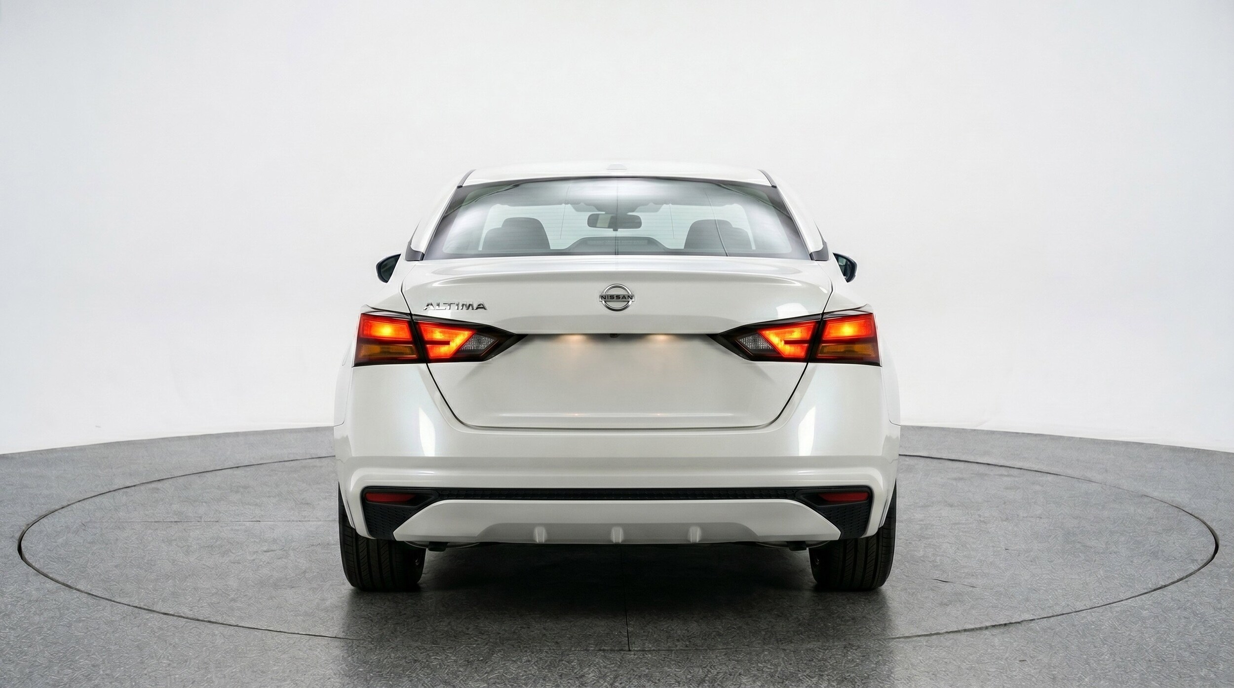 Thumbnail: 2025 Nissan Altima - 7