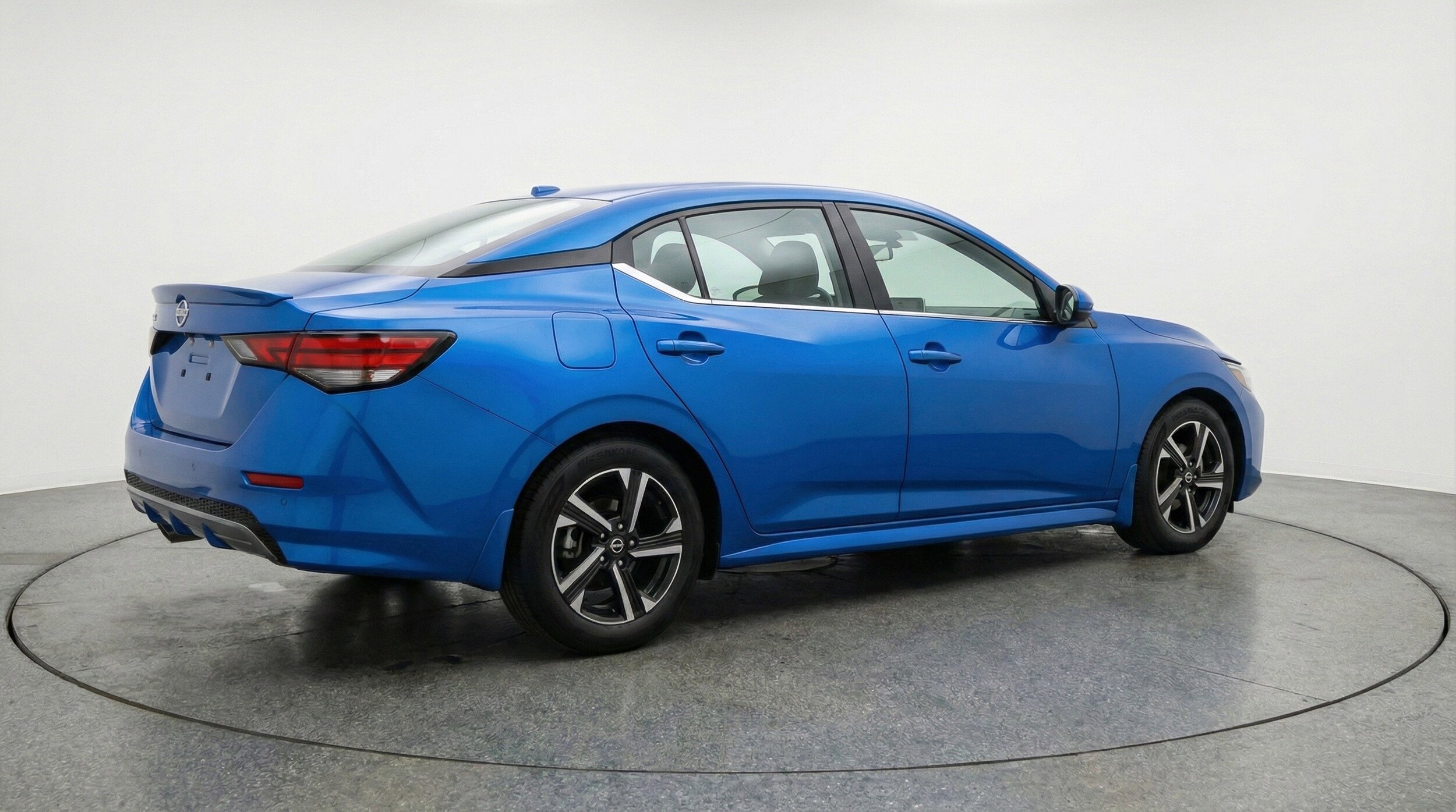 Thumbnail: 2025 Nissan Sentra - 9