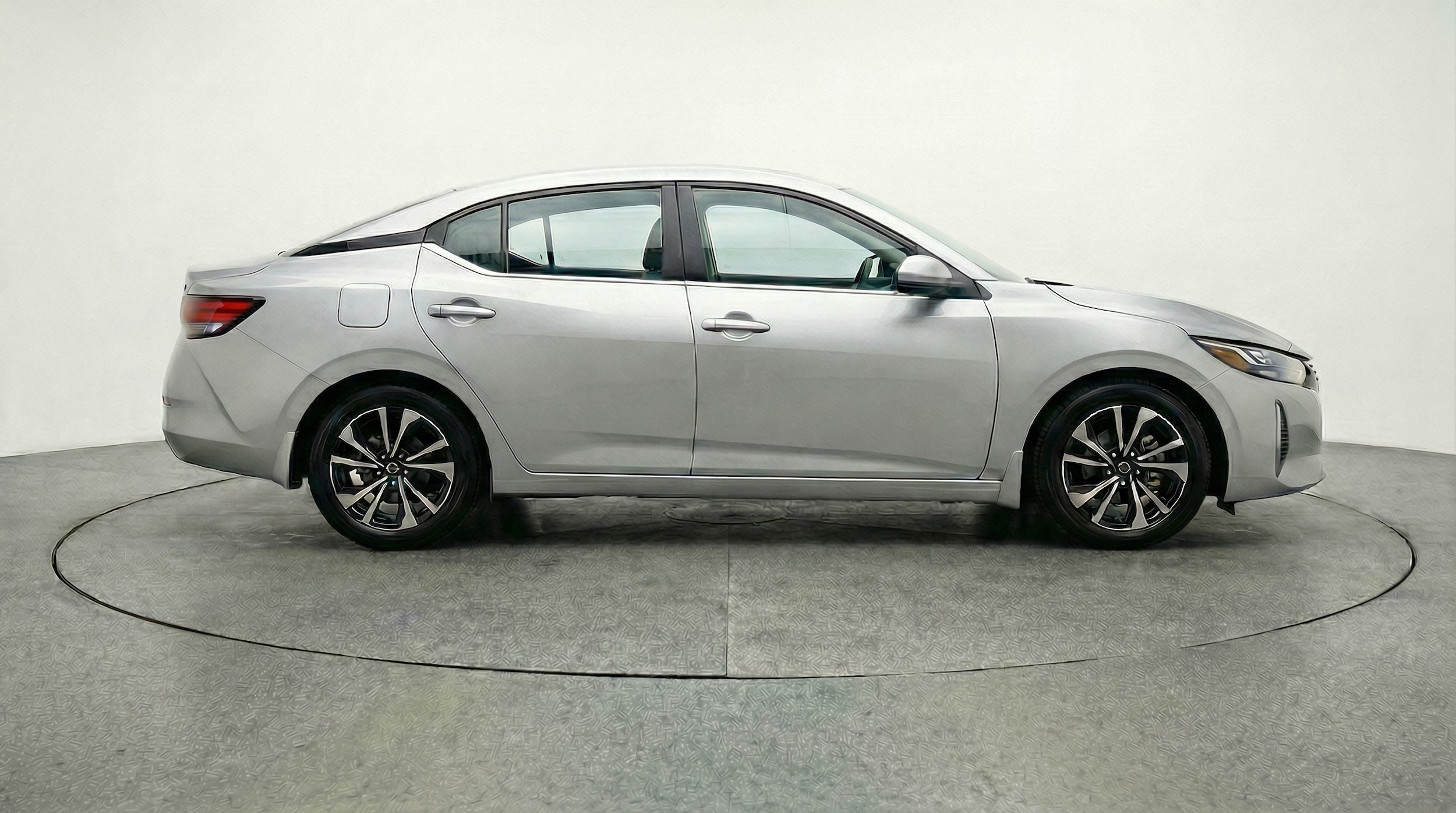 Thumbnail: 2025 Nissan Sentra - 8