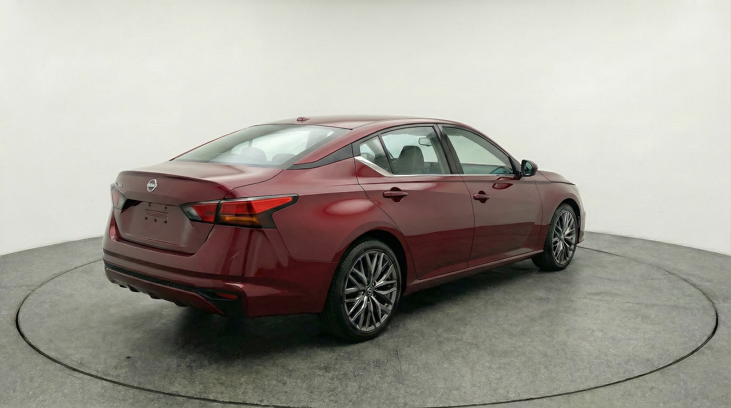 Thumbnail: 2025 Nissan Altima - 7