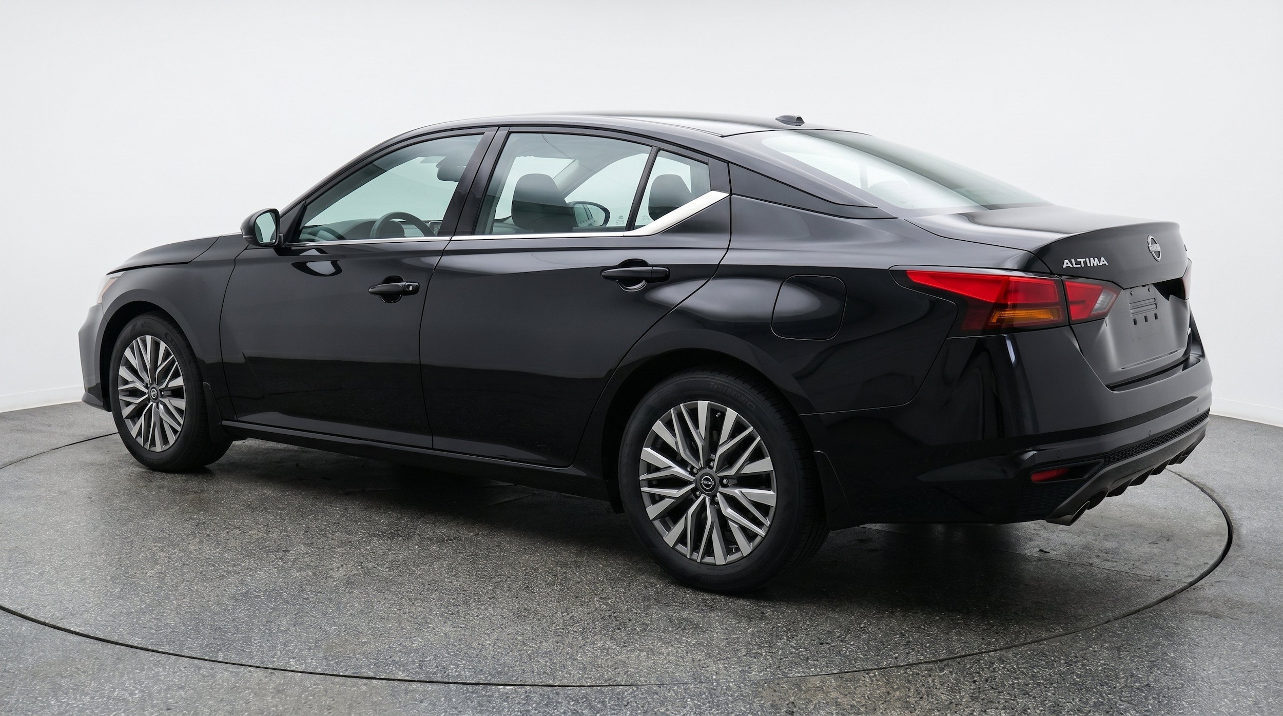 Thumbnail: 2026 Nissan Altima - 6