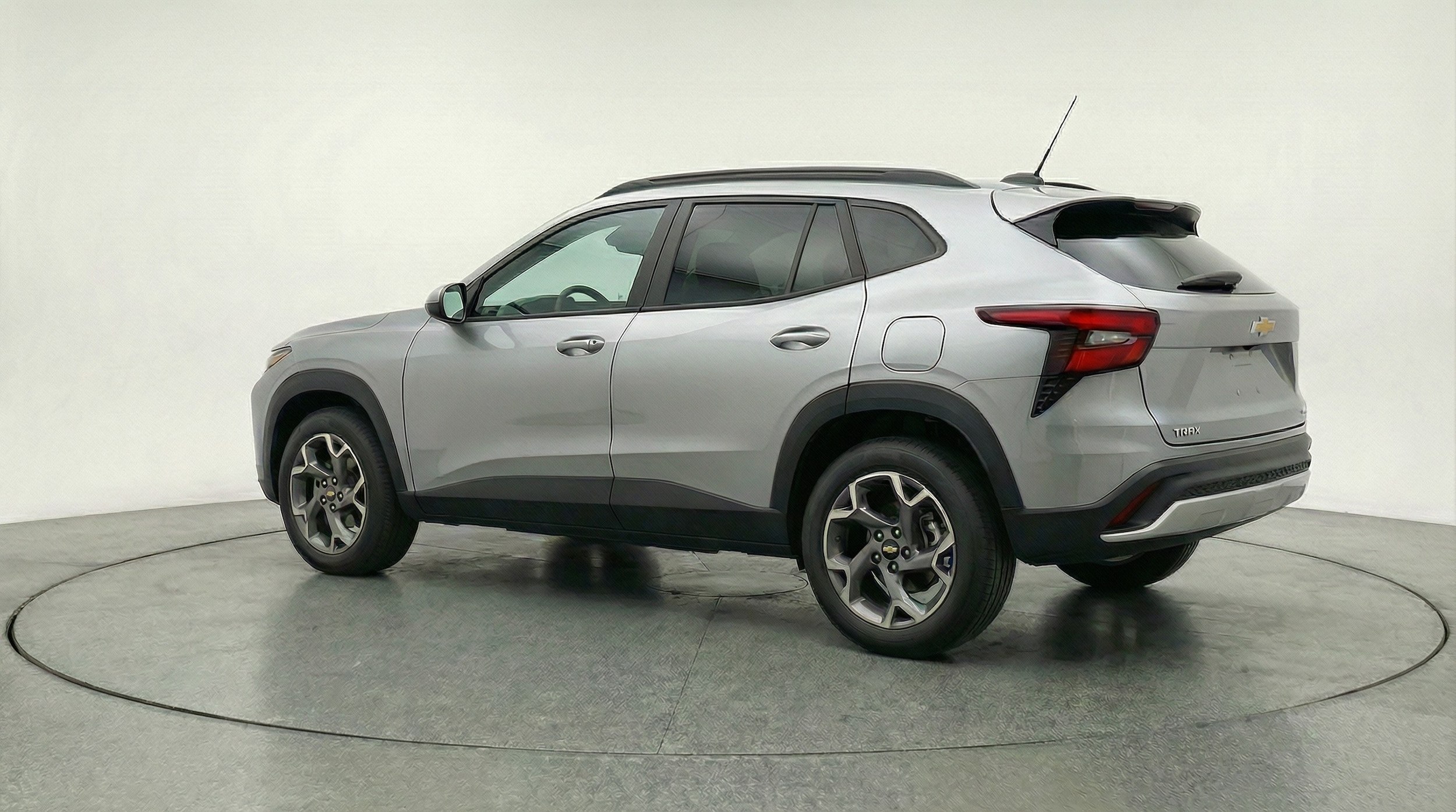 Thumbnail: 2025 Chevrolet Trax - 5