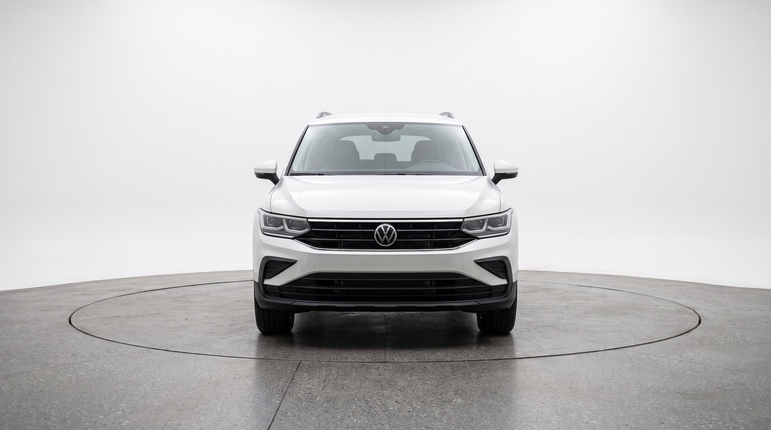 Thumbnail: 2026 Volkswagen Tiguan - 2