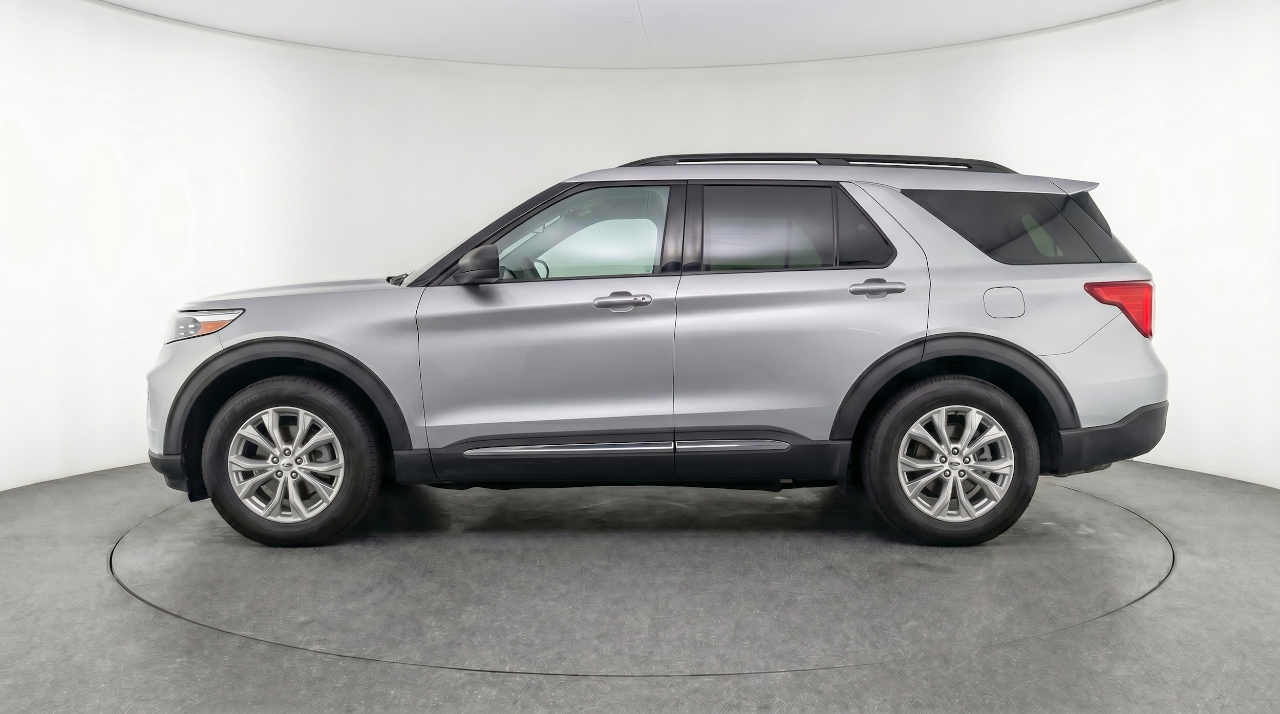 Thumbnail: 2024 Ford Explorer - 5