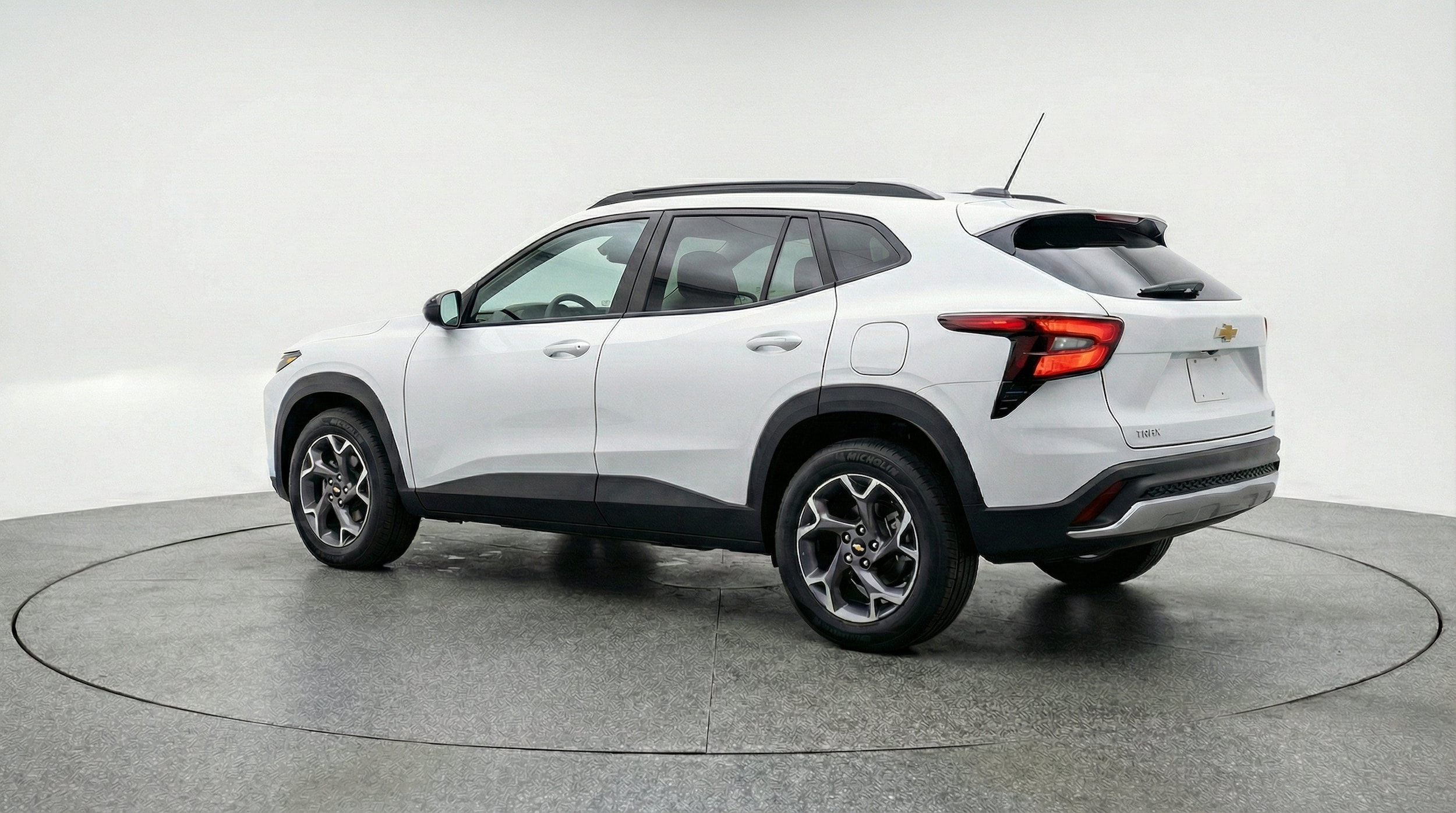 Thumbnail: 2025 Chevrolet Trax - 6