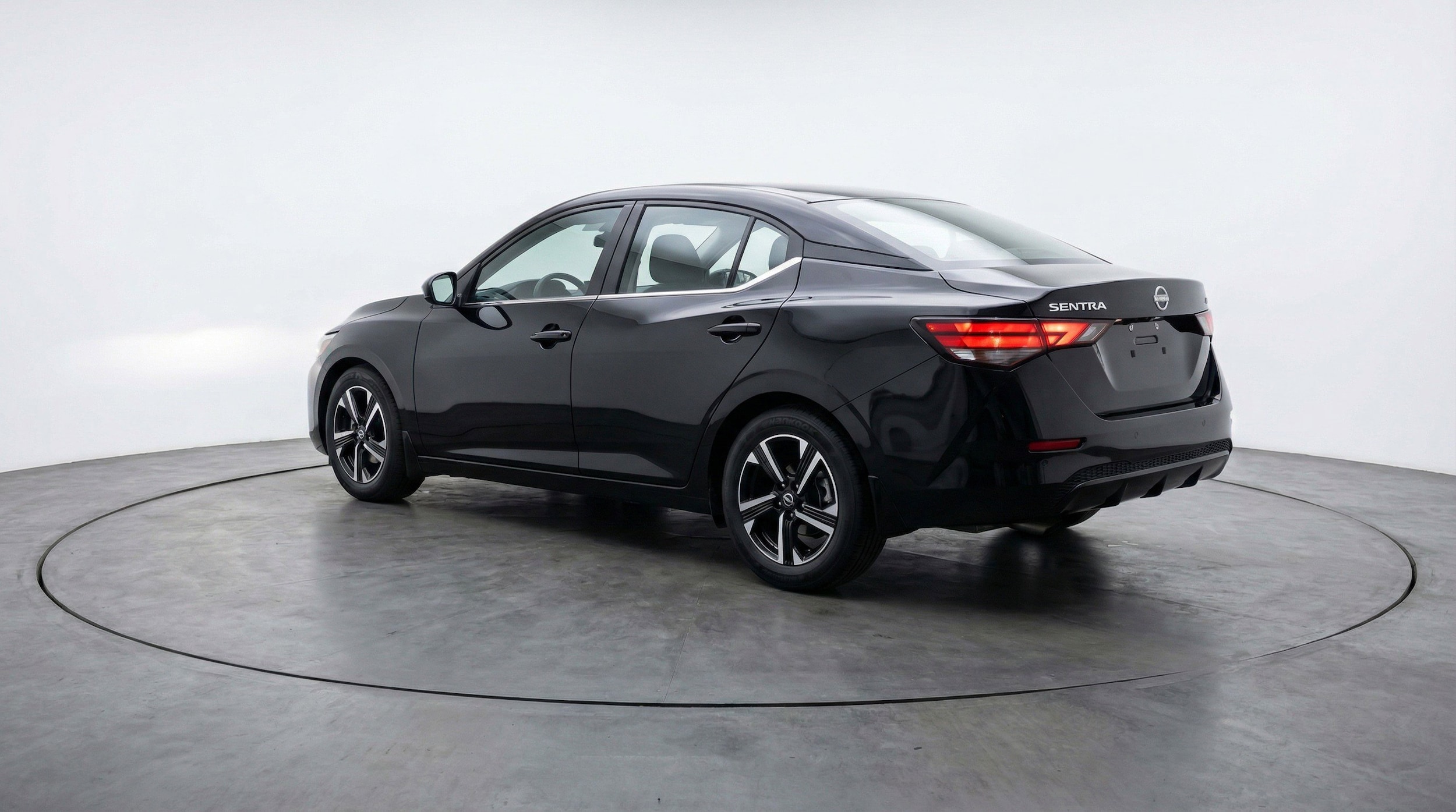 Thumbnail: 2025 Nissan Sentra - 6