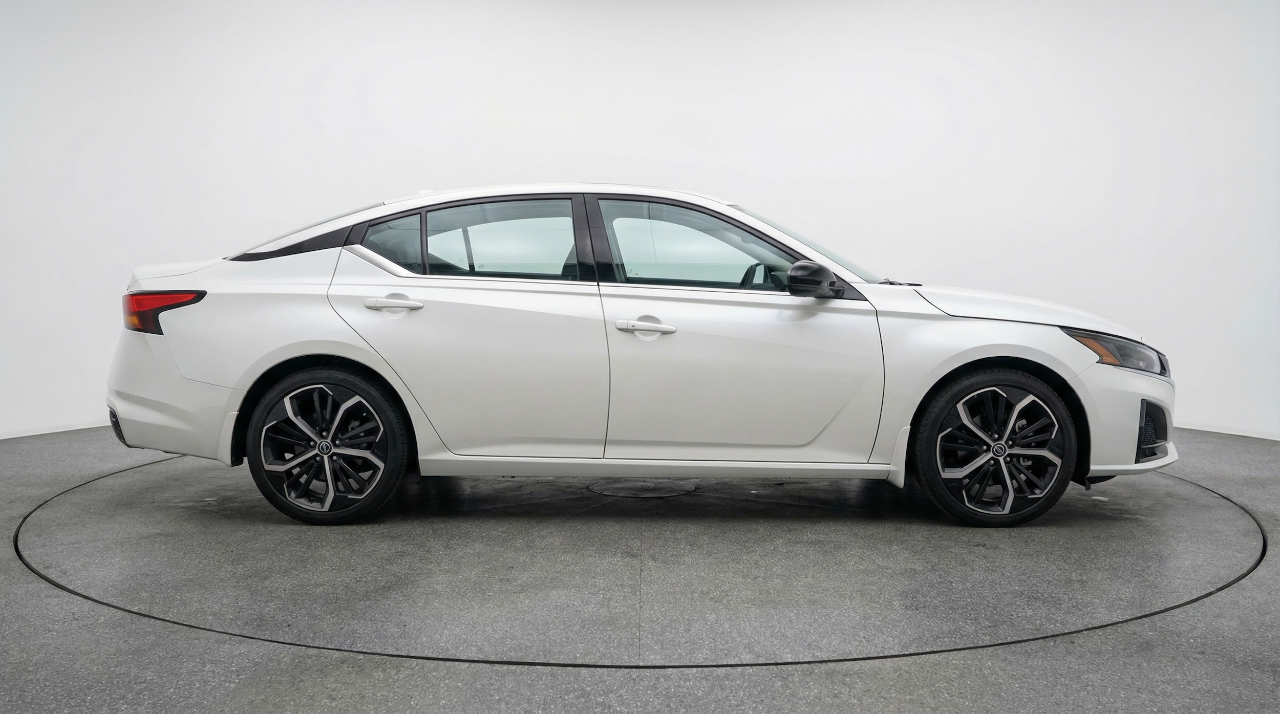 Thumbnail: 2025 Nissan Altima - 8