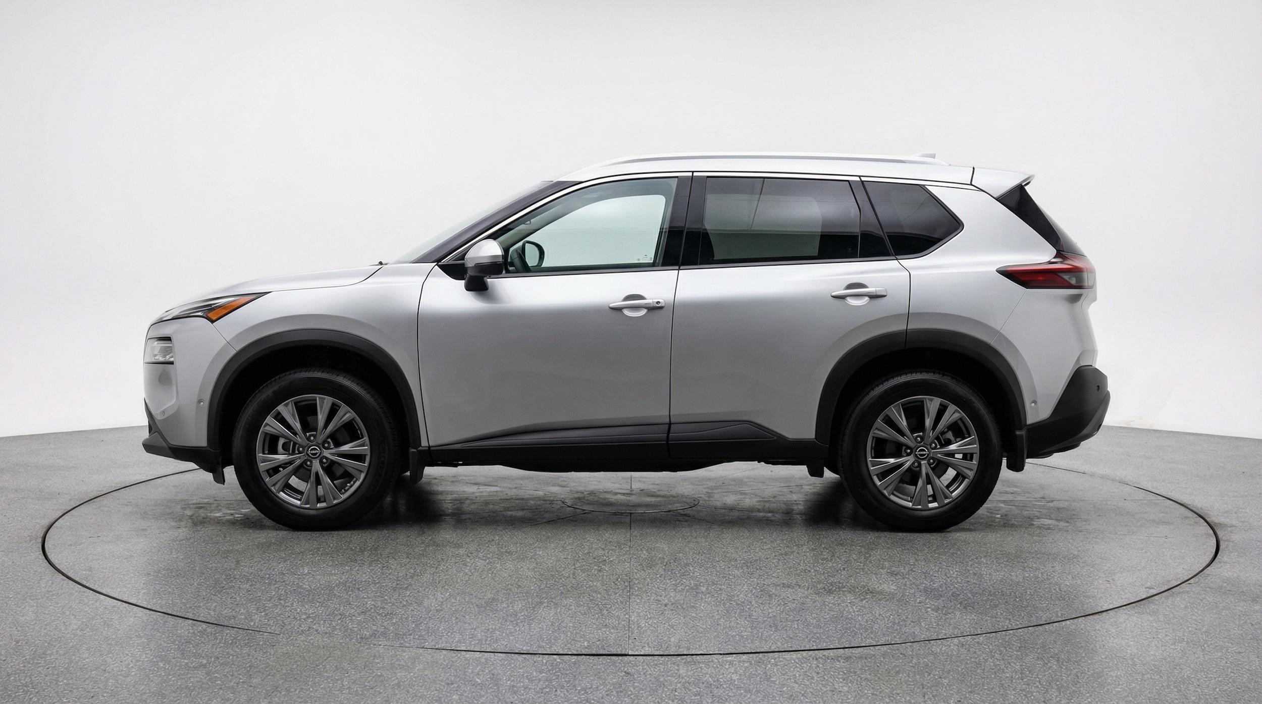 Thumbnail: 2025 Nissan Rogue - 4