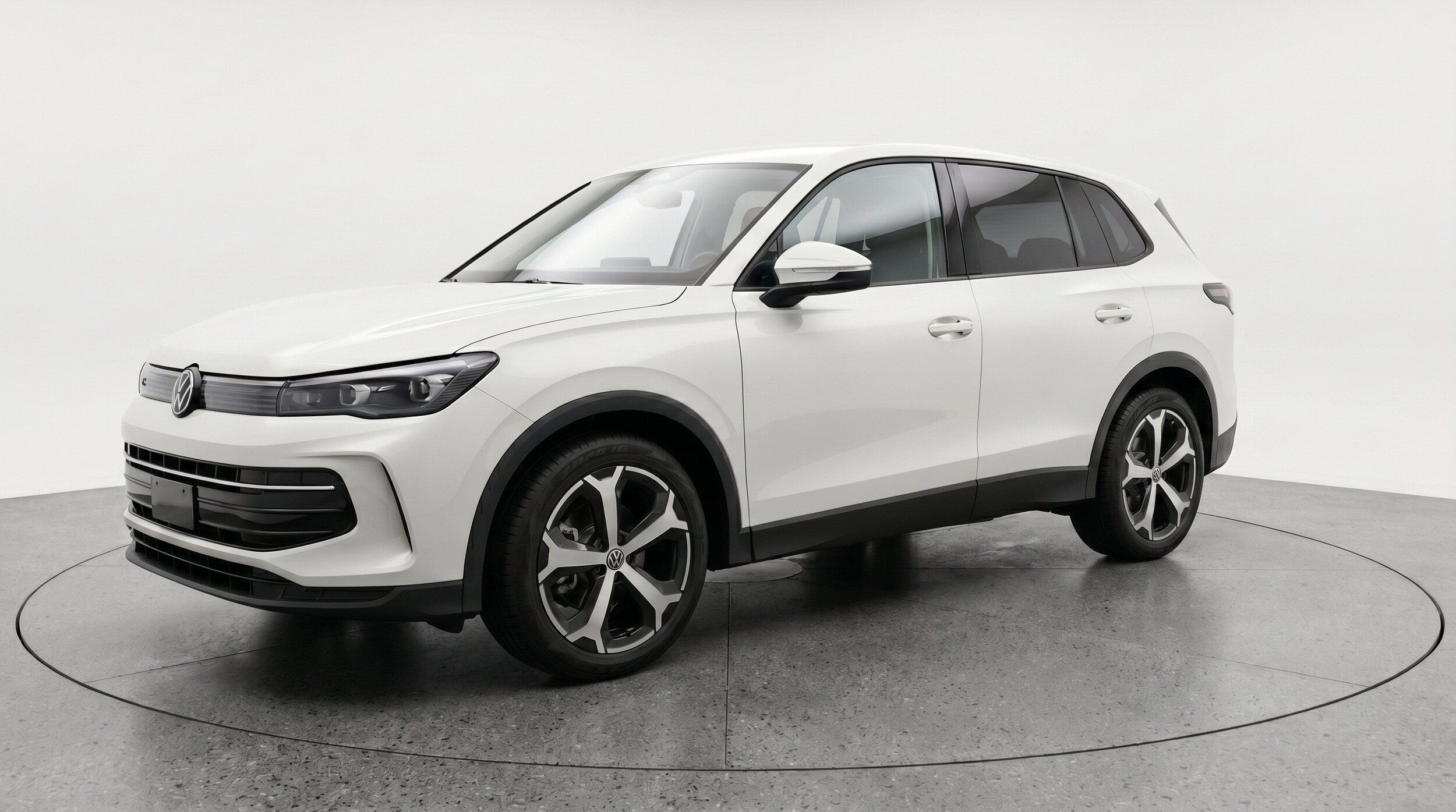 Thumbnail: 2026 Volkswagen Tiguan - 3