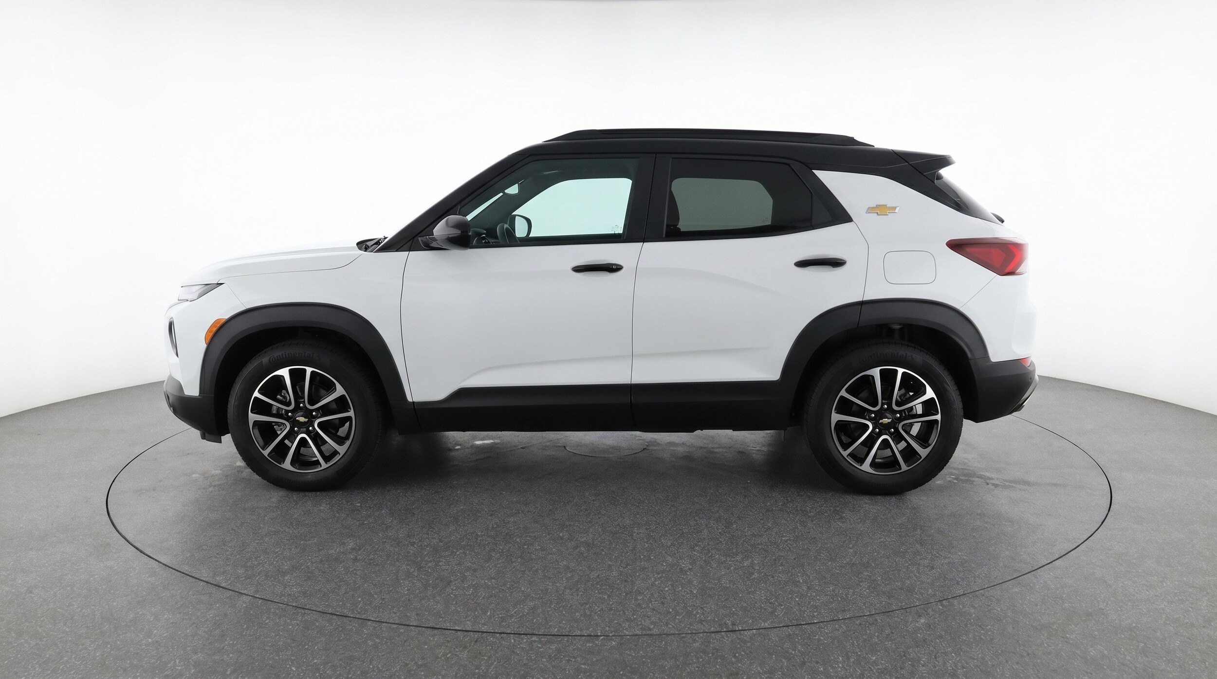 Thumbnail: 2025 Chevrolet TrailBlazer - 5