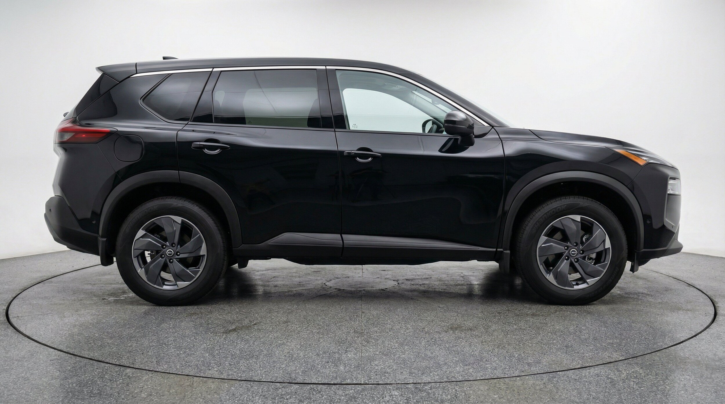 Thumbnail: 2025 Nissan Rogue - 11