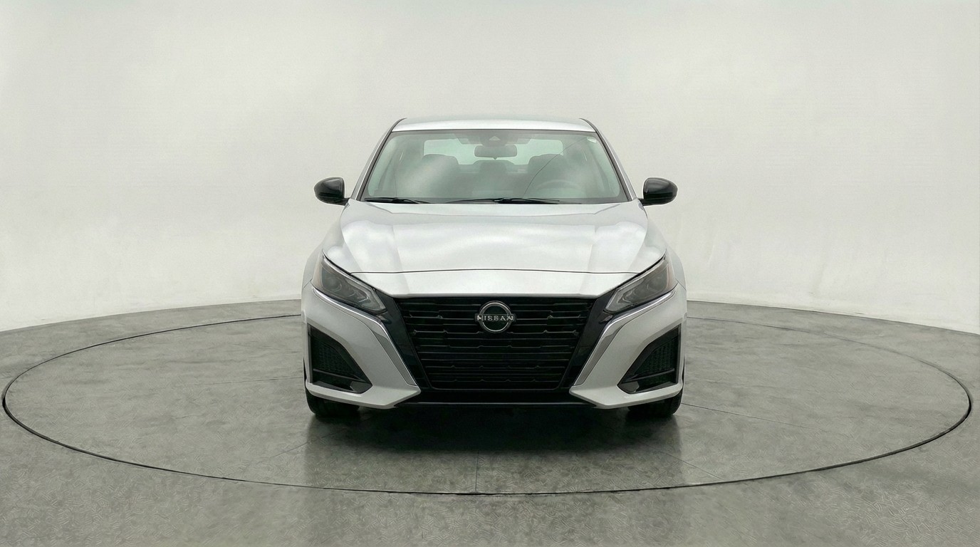 Thumbnail: 2025 Nissan Altima - 2