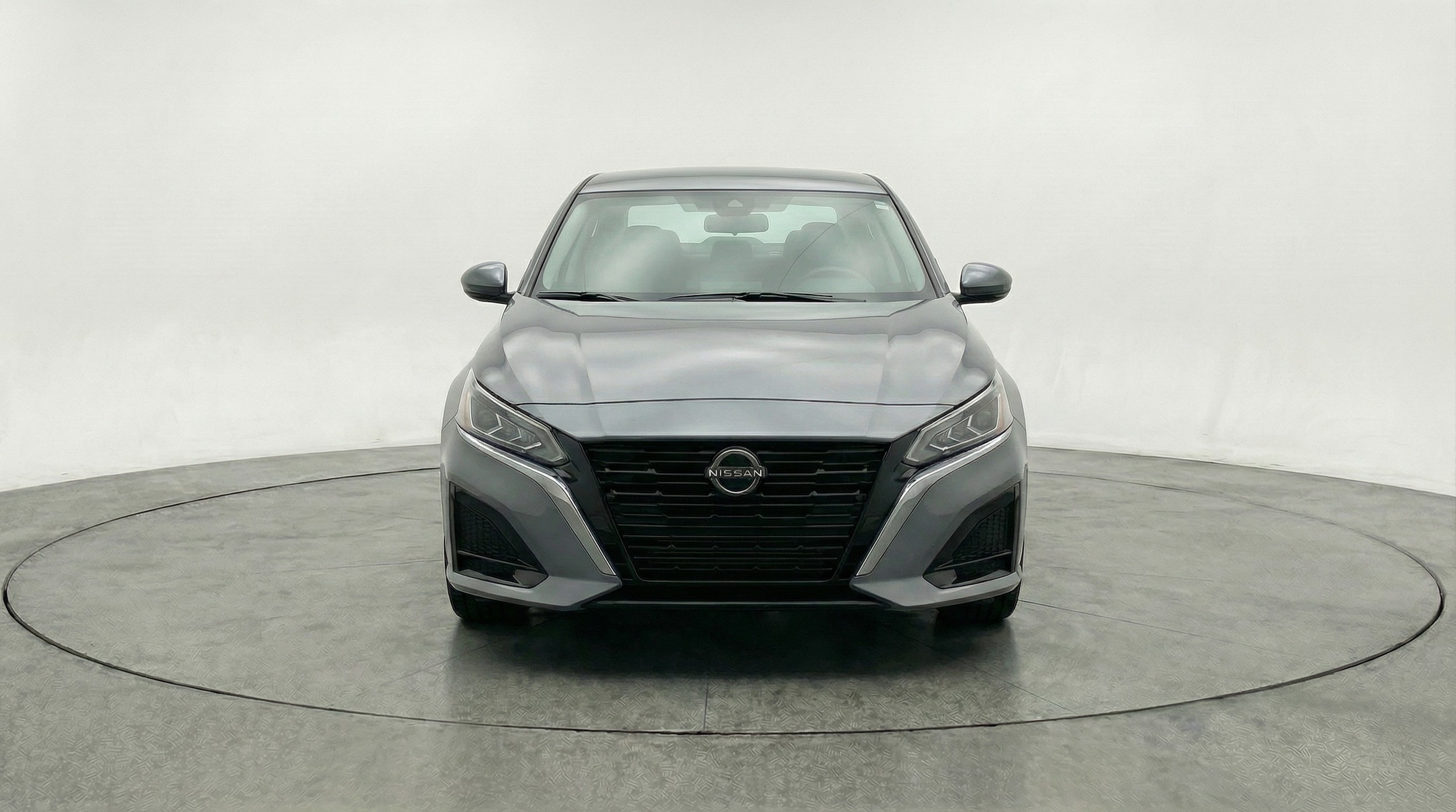 Thumbnail: 2025 Nissan Altima - 2