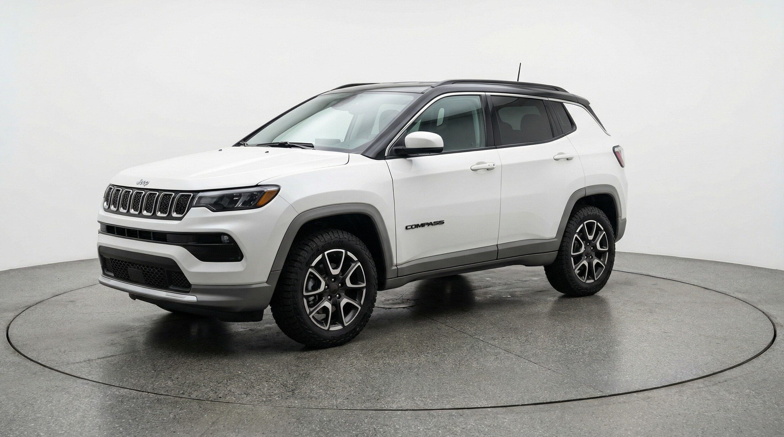 Thumbnail: 2025 Jeep Compass - 3