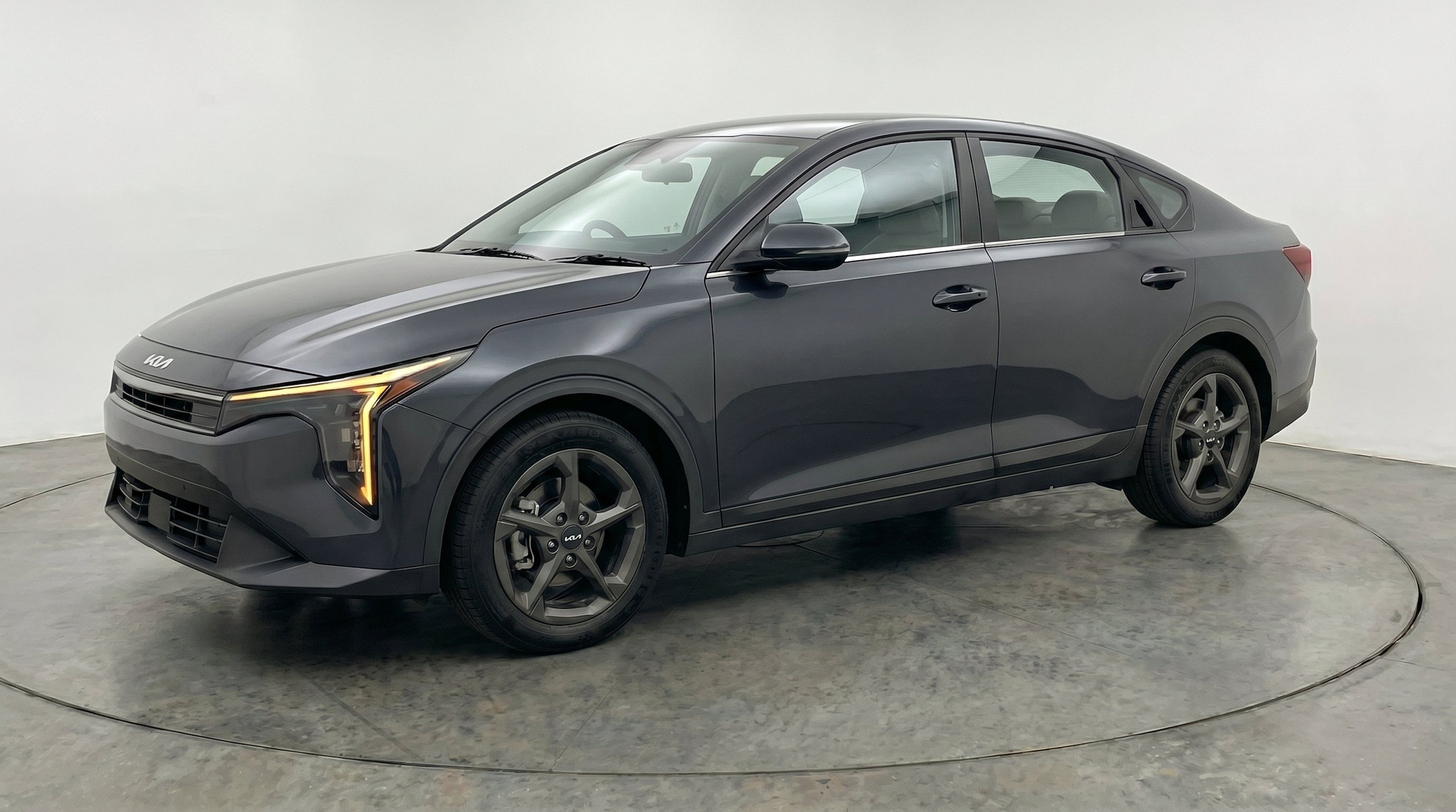 Thumbnail: 2026 Kia K4 - 3