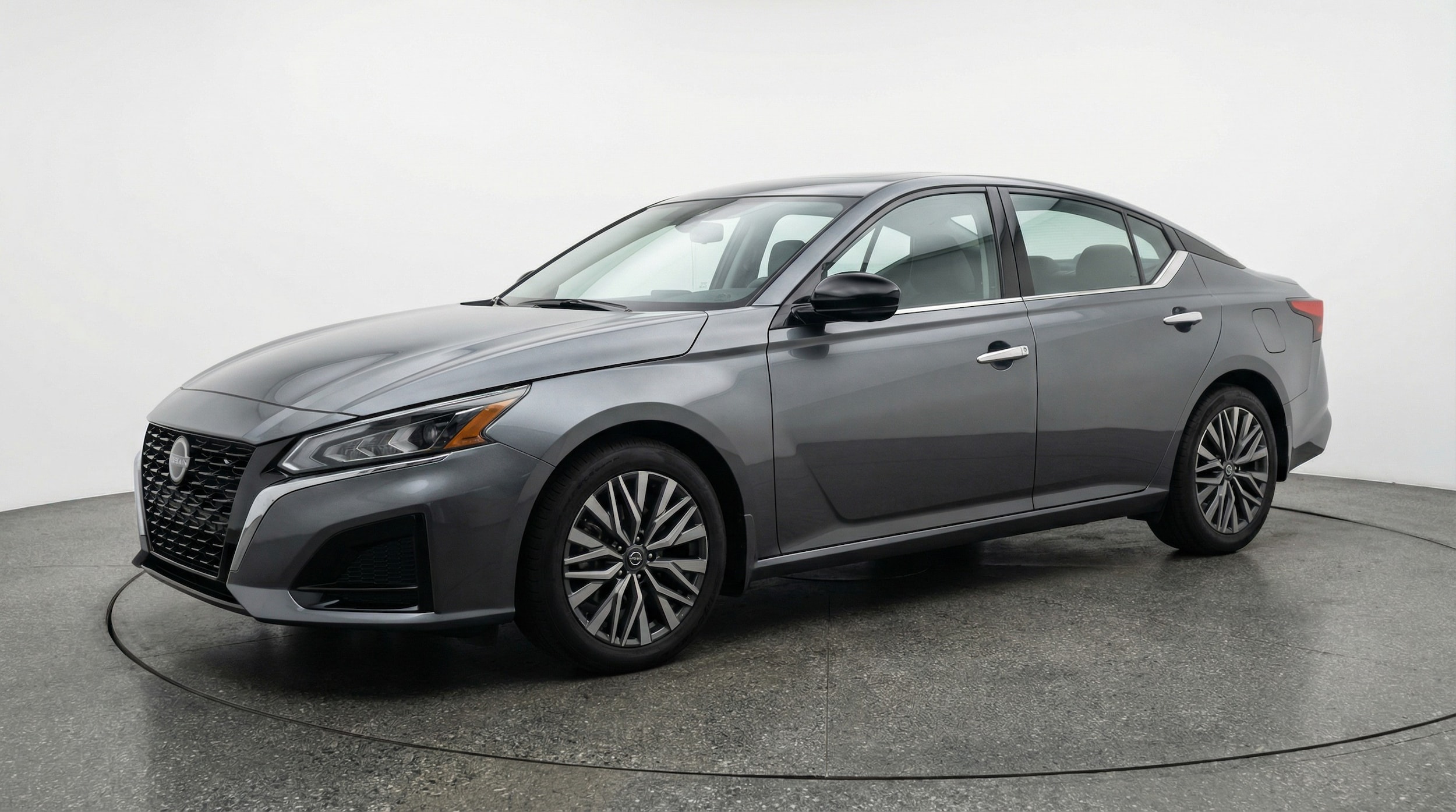 Thumbnail: 2025 Nissan Altima - 3